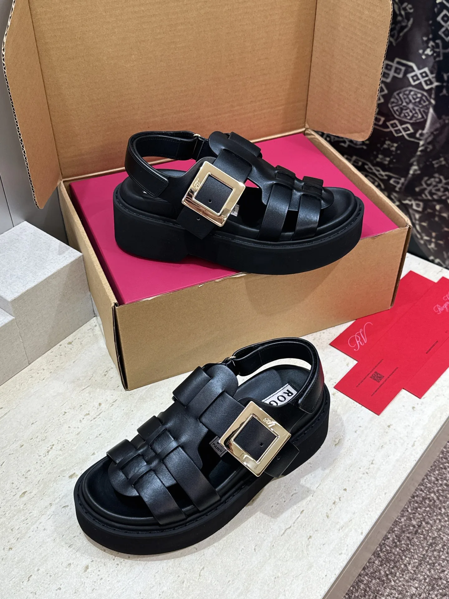 Босоножки Женские Roger Vivier 16910349