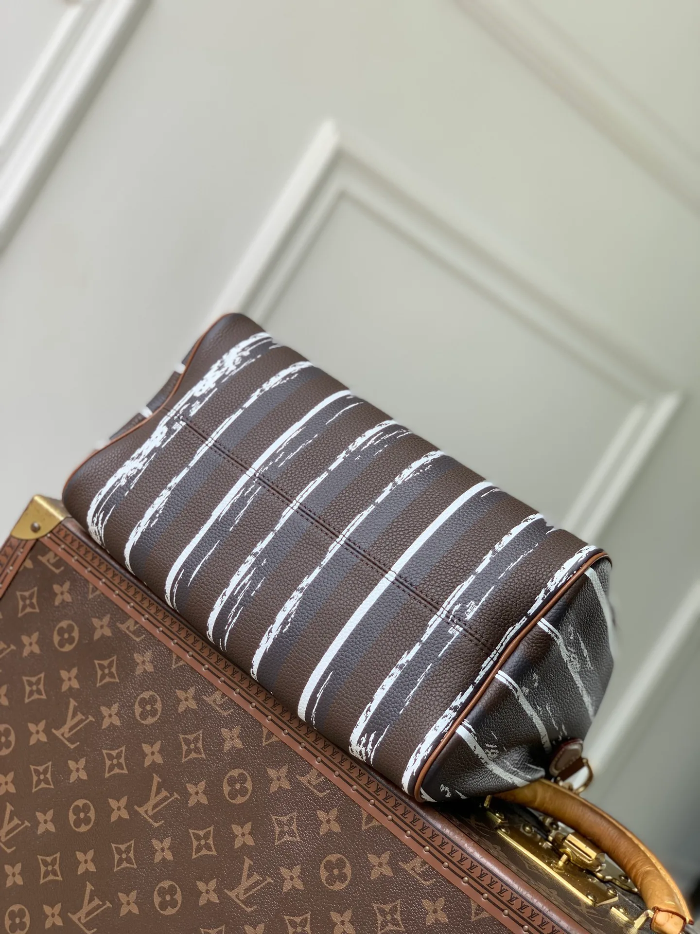Классические Сумки Женские Louis Vuitton 18147545