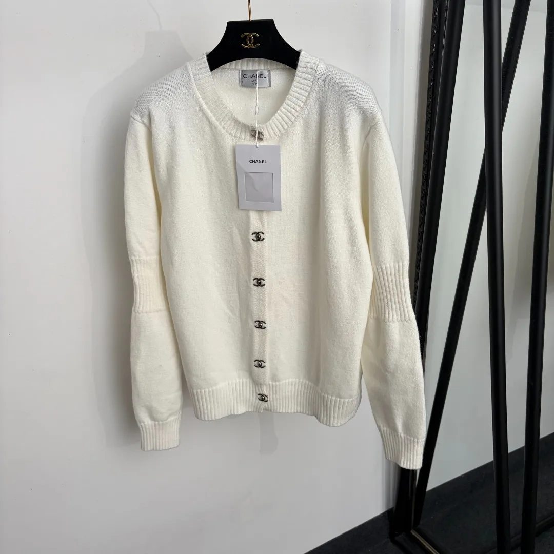 Джемперы И Свитеры Женские Chanel 19575863