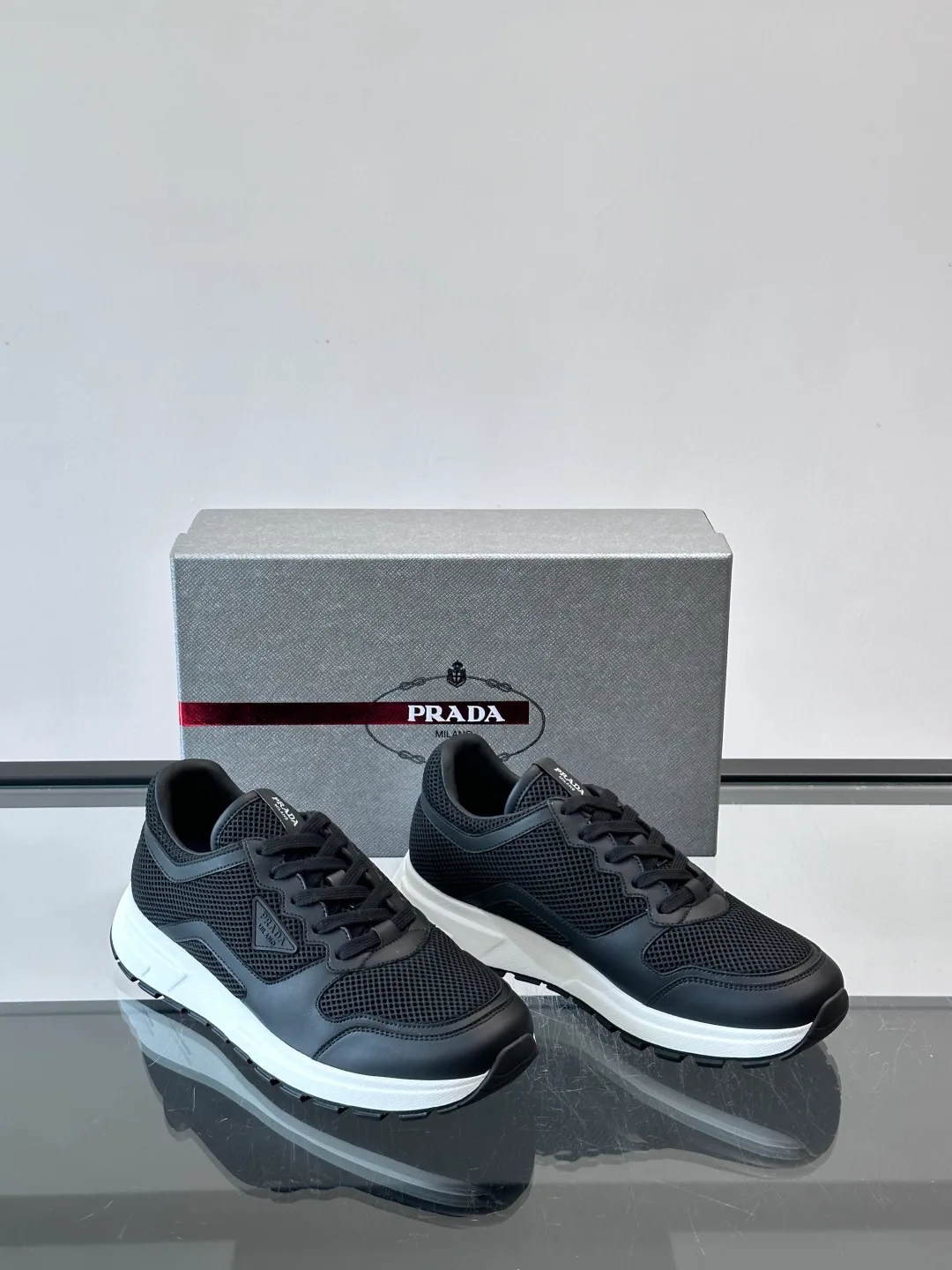 Кроссовки Мужские Prada 17349412