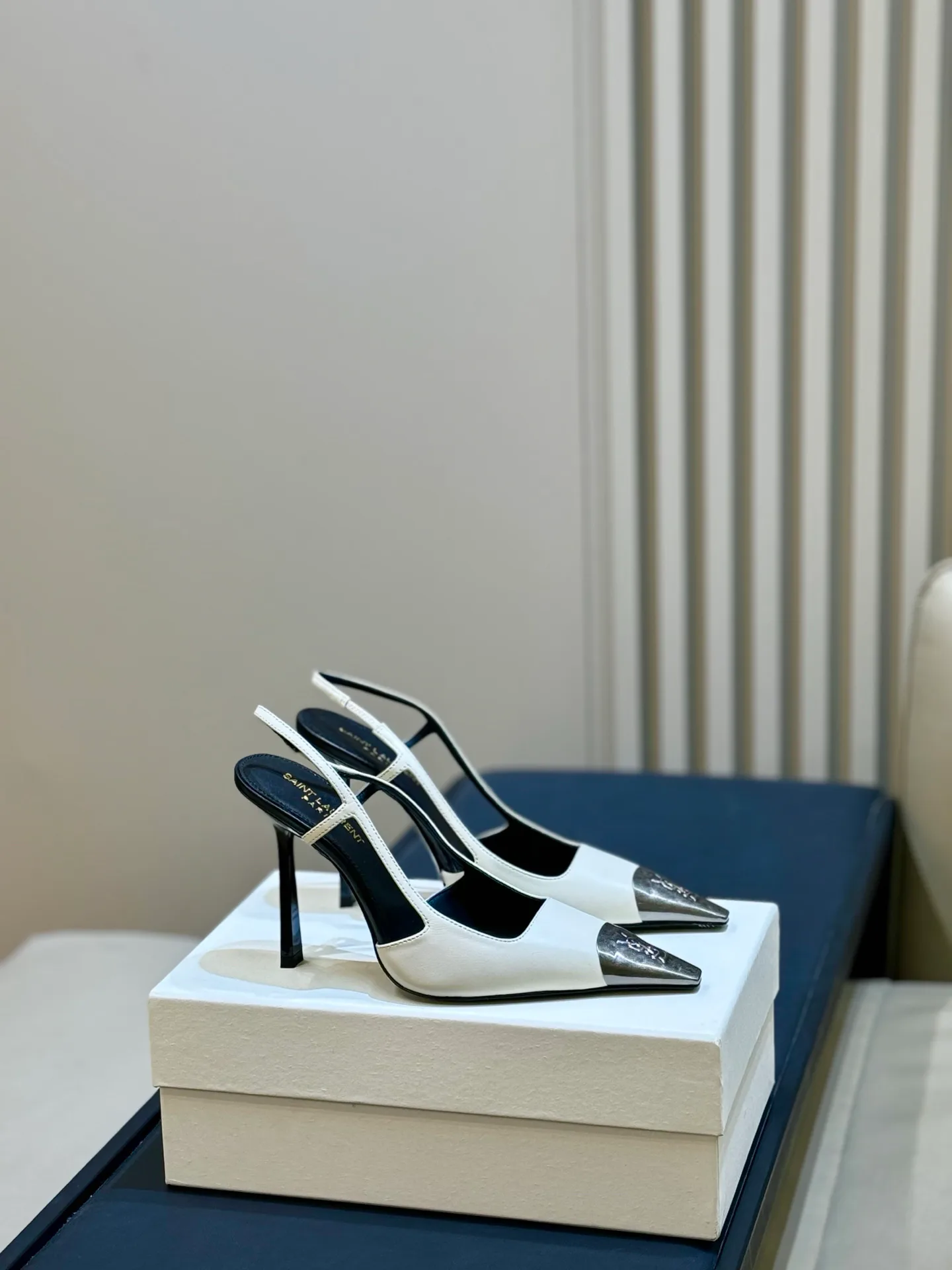 Туфли Женские Saint Laurent 18073503