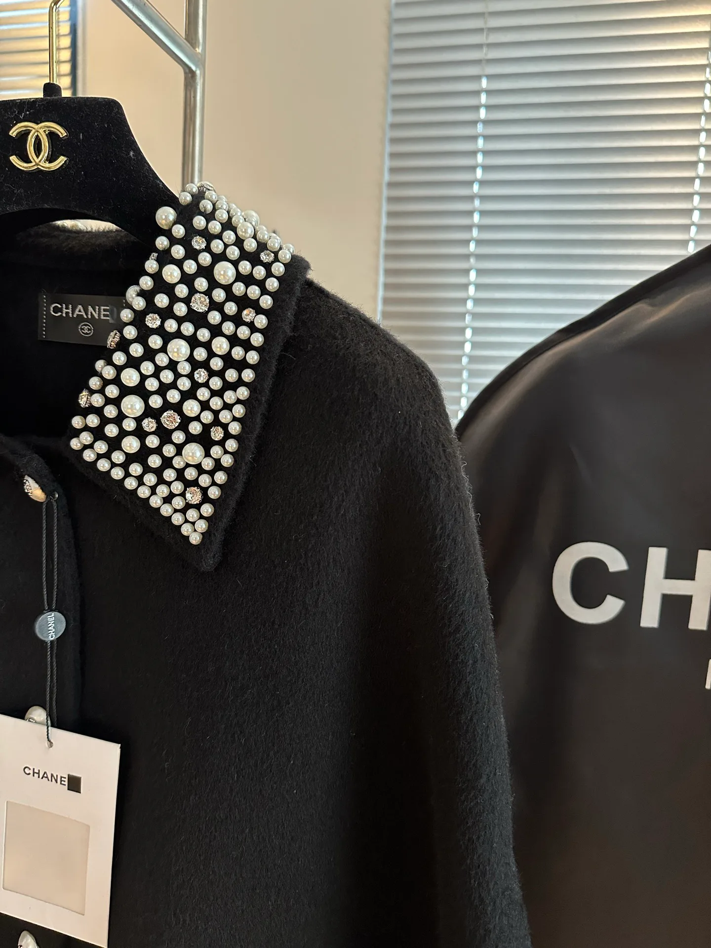 Пальто Женские Chanel 19018258