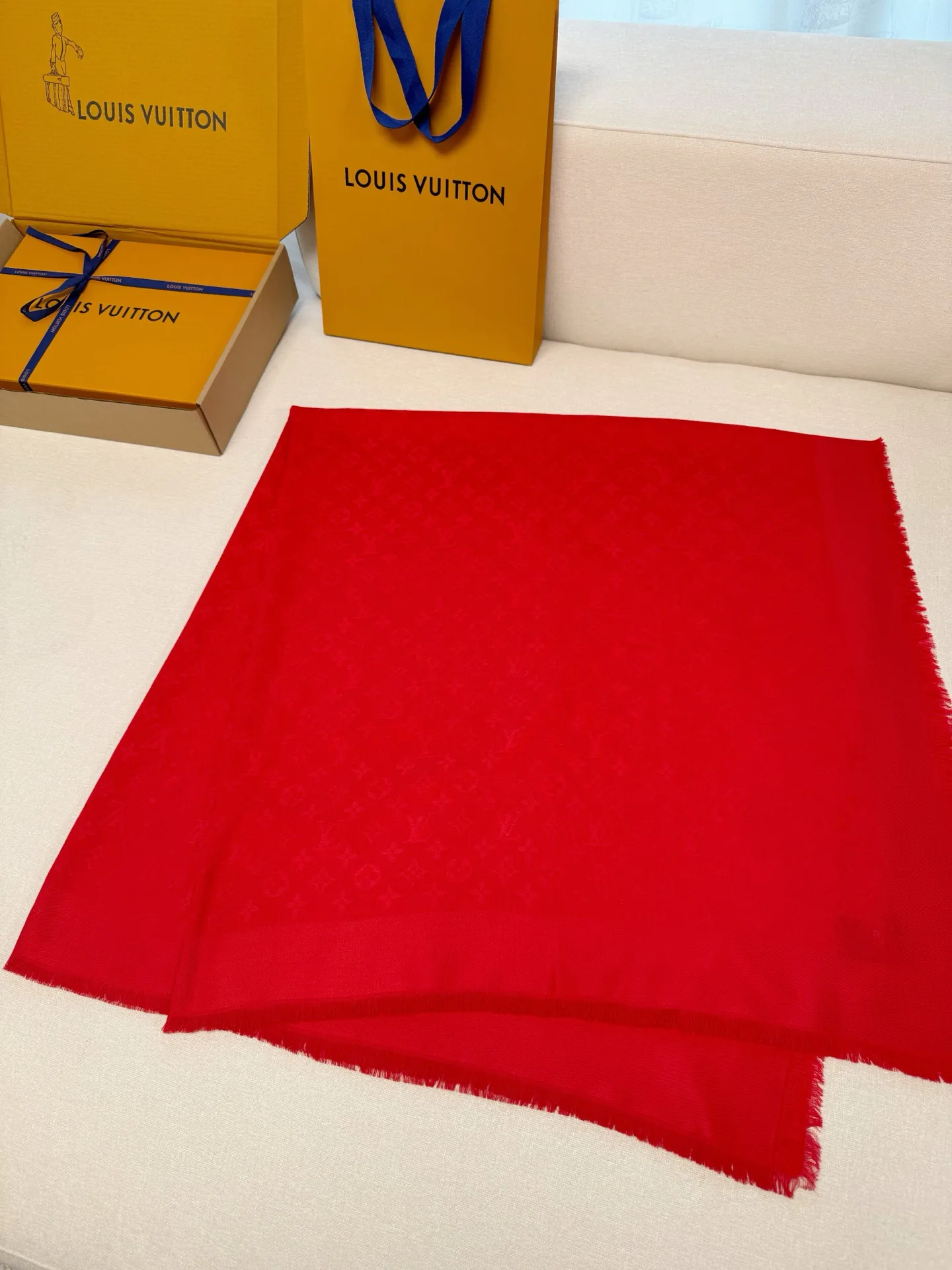 Шарфы Louis Vuitton 437756