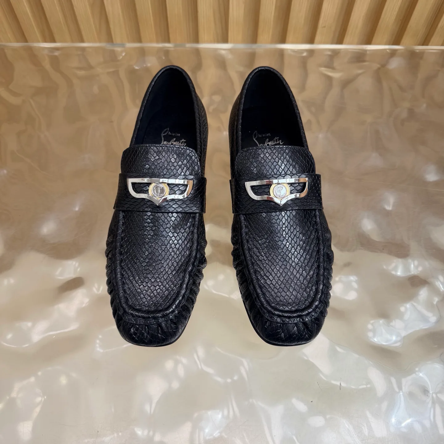 Лоферы И Мокасины Женские Christian Louboutin 18190114