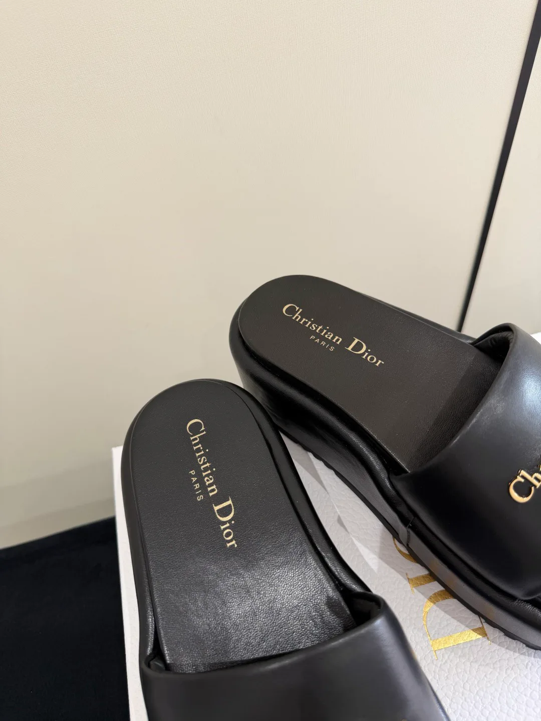 Шлепанцы Женские Christian Dior 11497629