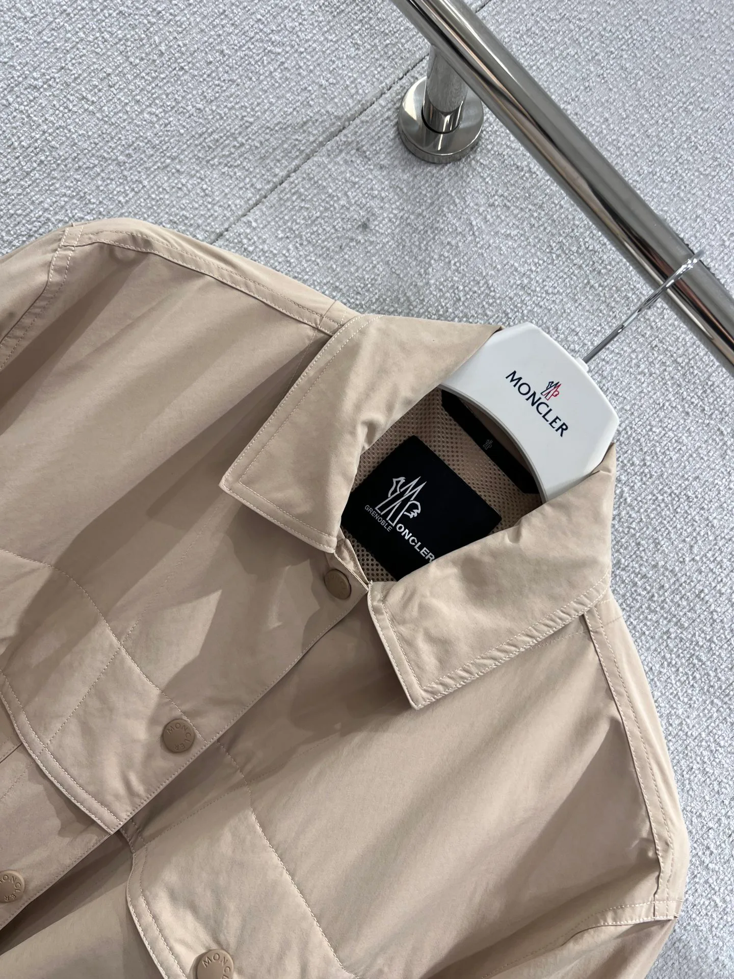 Куртки И Пуховики Женские Moncler 3021135