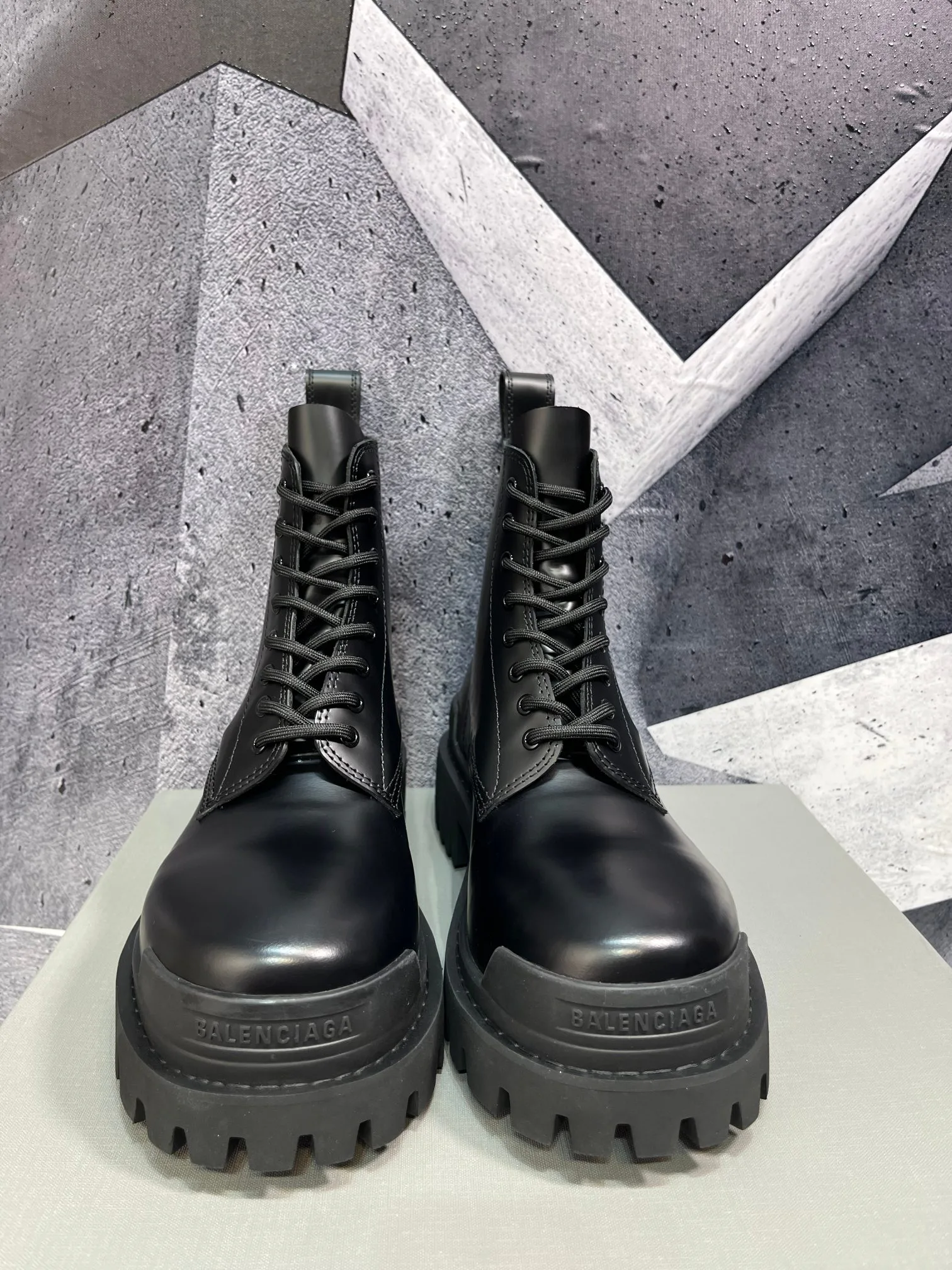 Ботинки Мужские Balenciaga 17962272