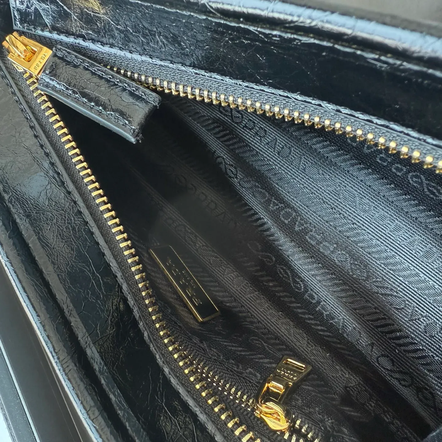 Классические Сумки Женские Prada 3896613