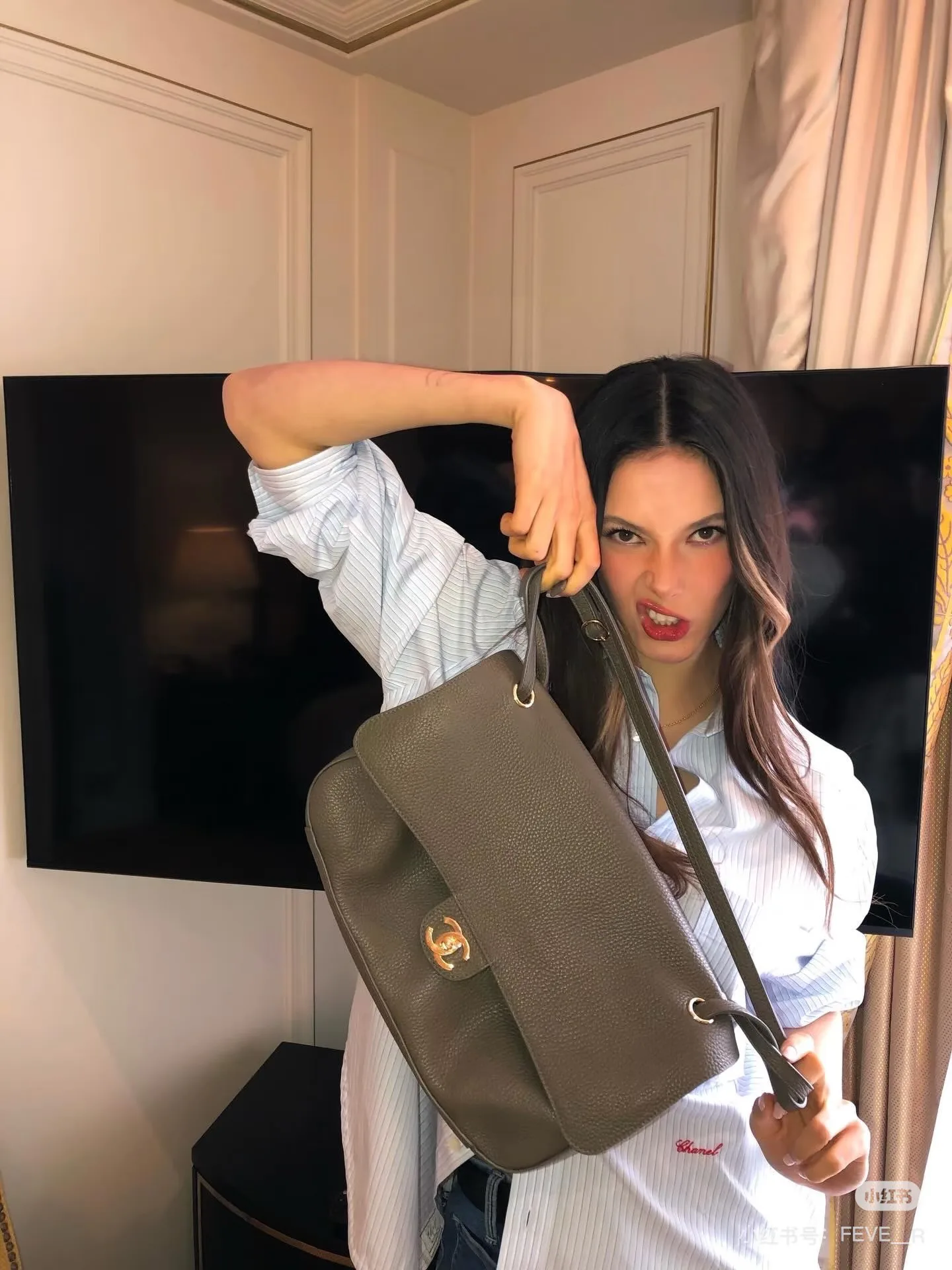 Рубашки Женские Chanel 11446329
