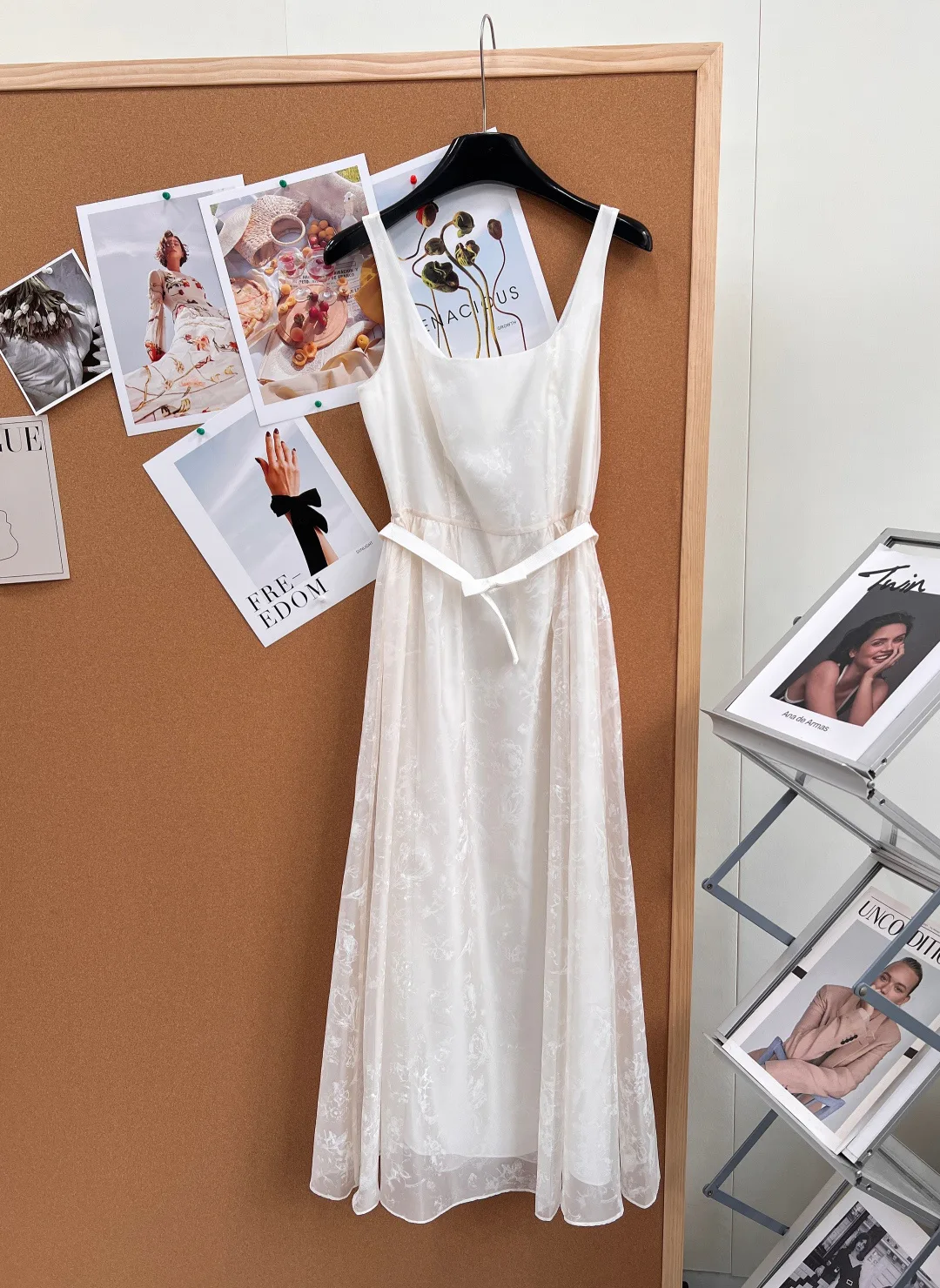 Платья Женские Christian Dior 13471638