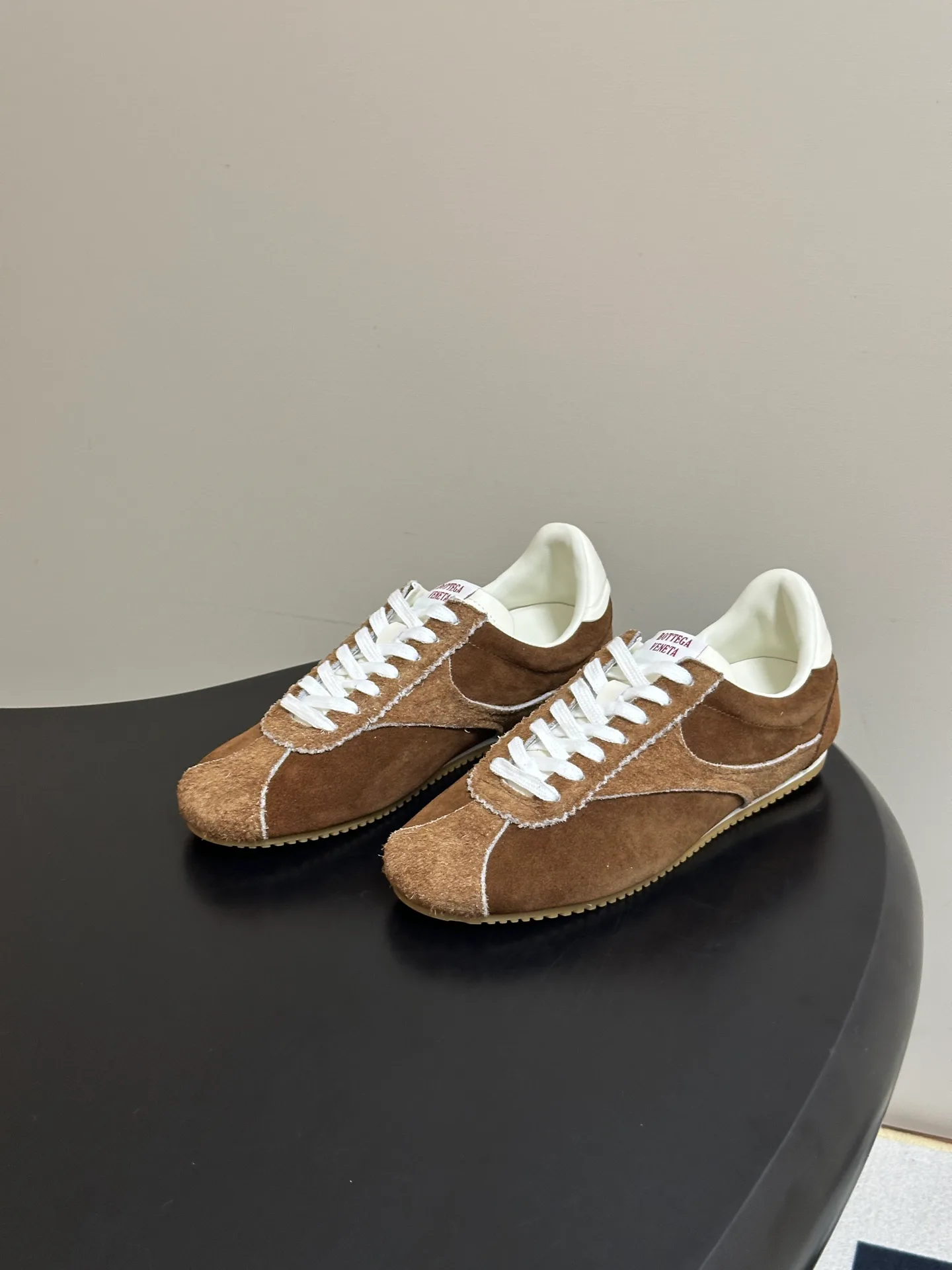 Кроссовки Женские Bottega Veneta 18070056