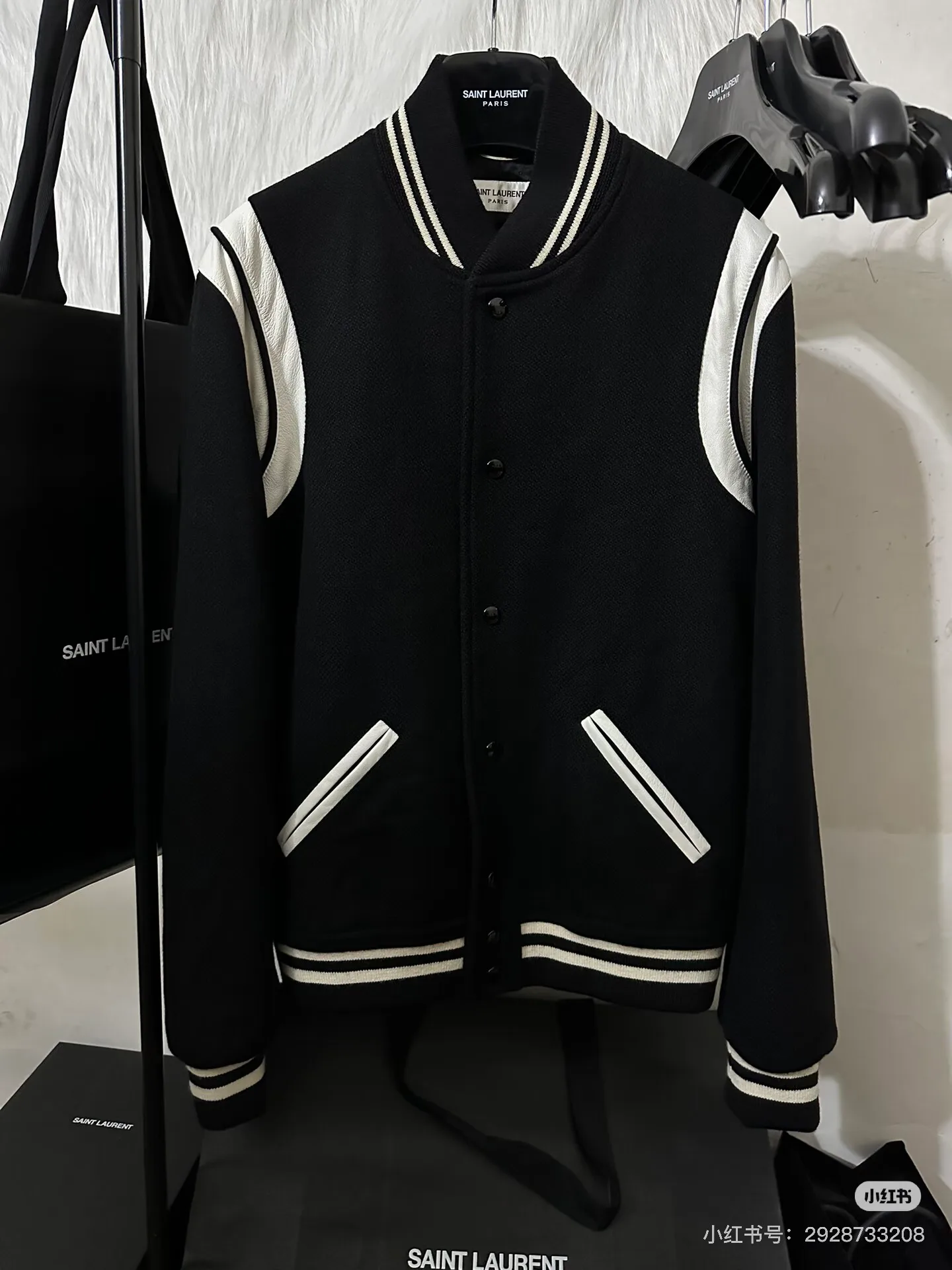 Куртки И Пуховики Женские Saint Laurent 18130420