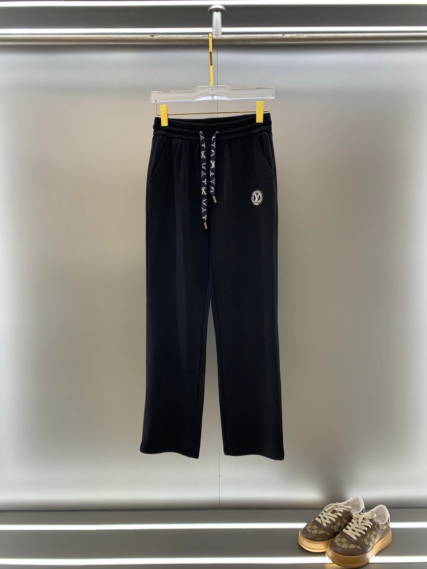 Брюки Женские Louis Vuitton 819026