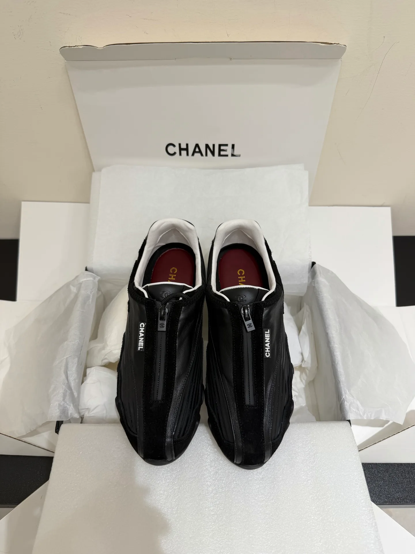 Кроссовки Женские Chanel 19635687