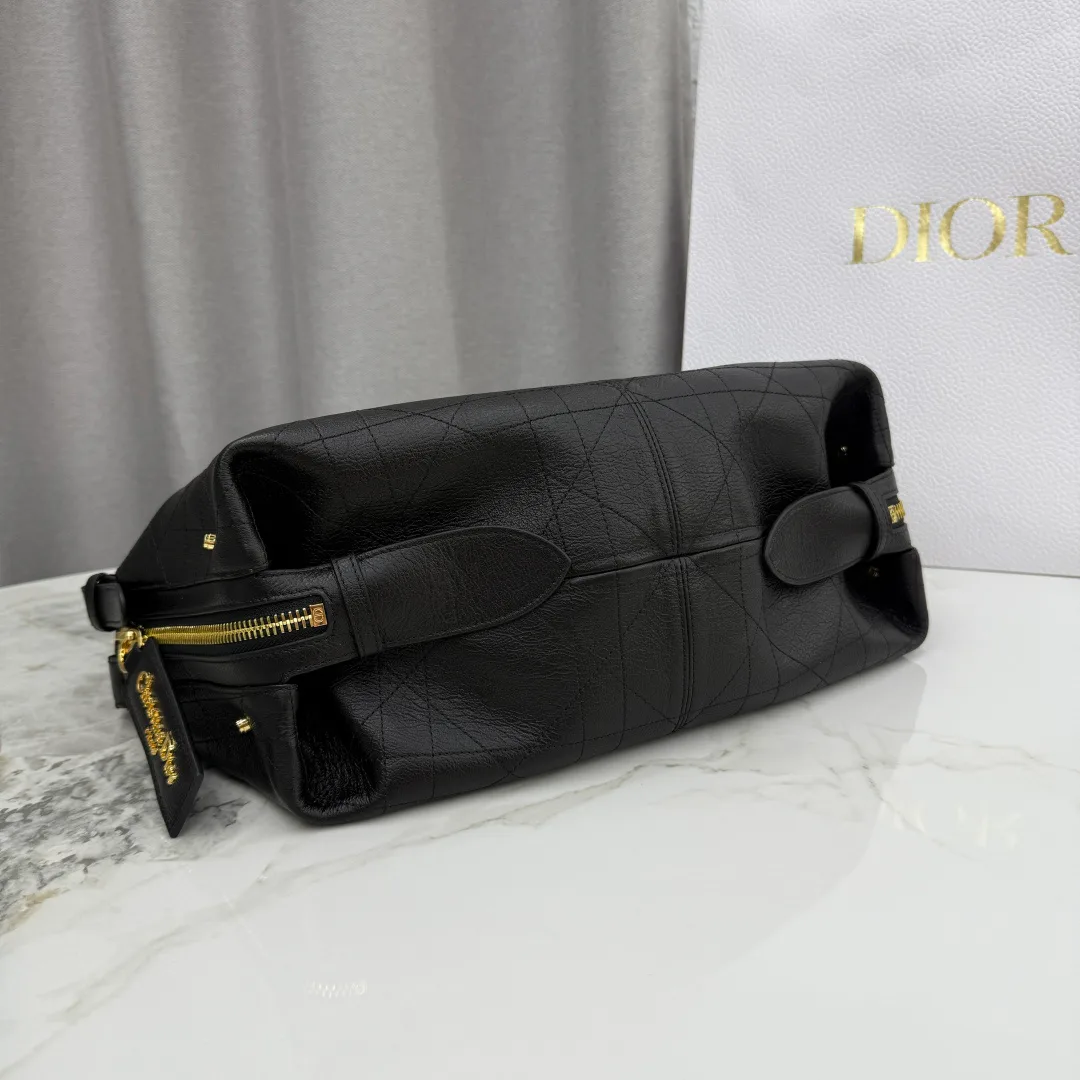 Классические Сумки Женские Christian Dior 12594853
