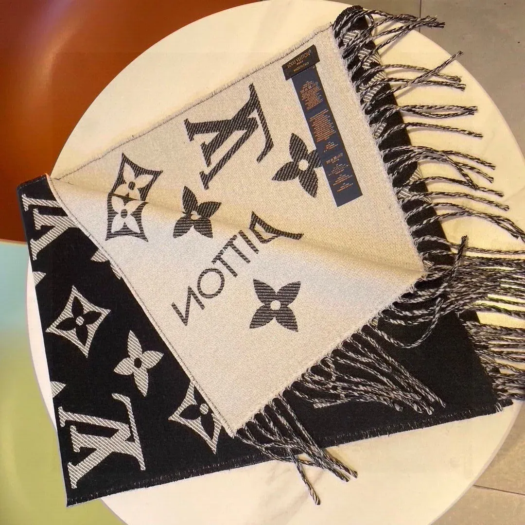 Шарфы Louis Vuitton 8872