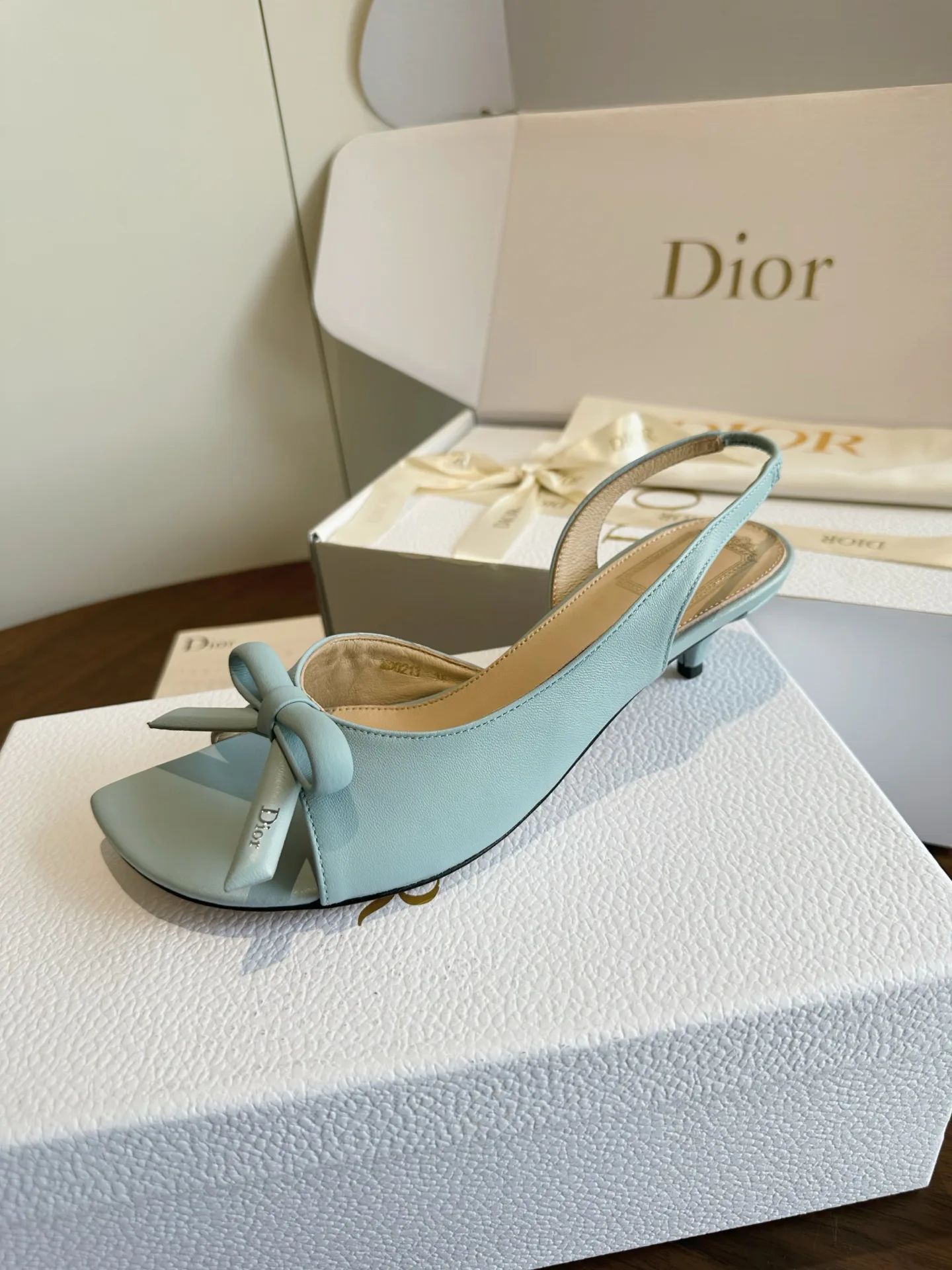 Босоножки Женские Christian Dior 18443984