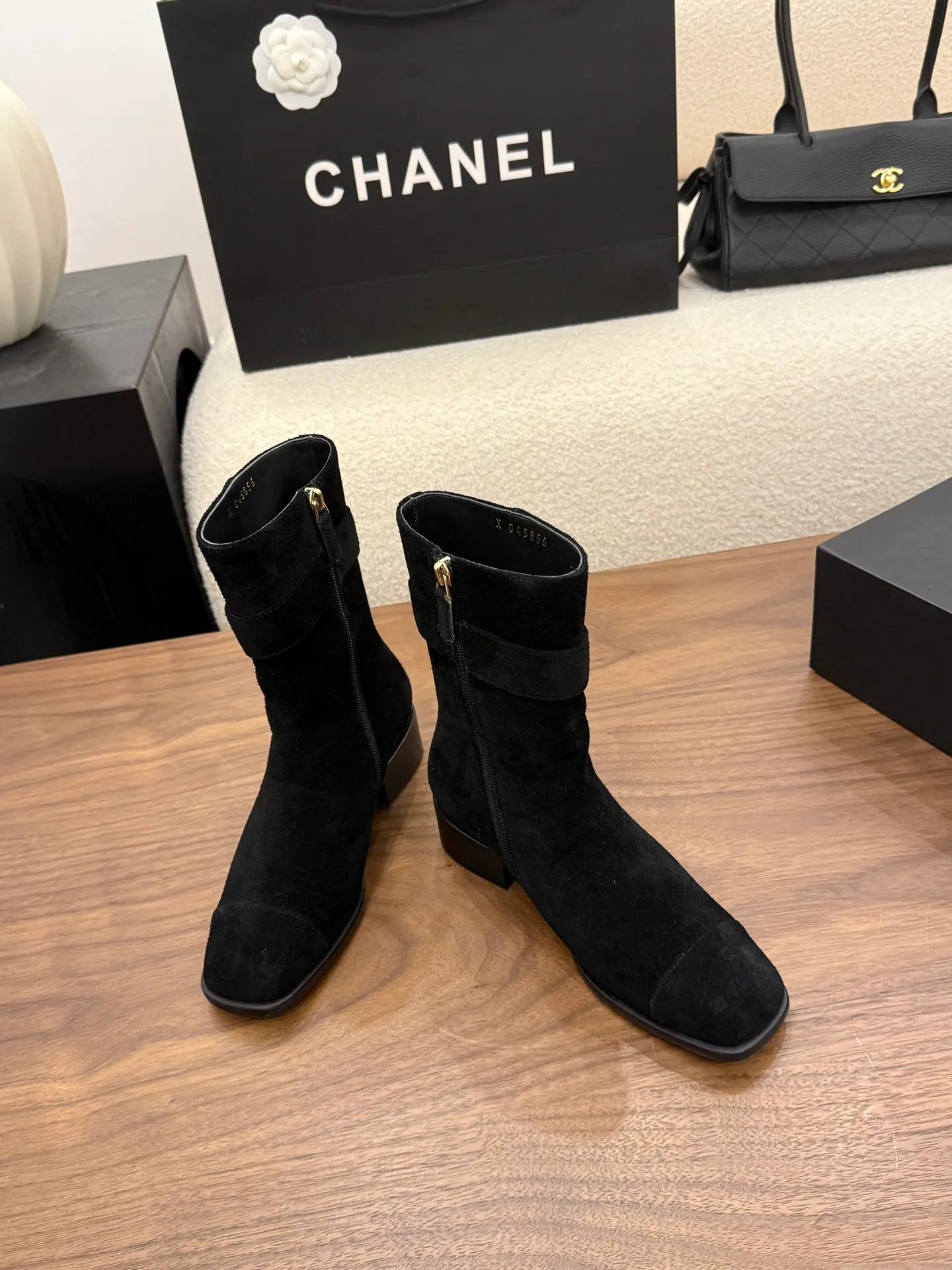 Ботильоны Женские Chanel 18323421