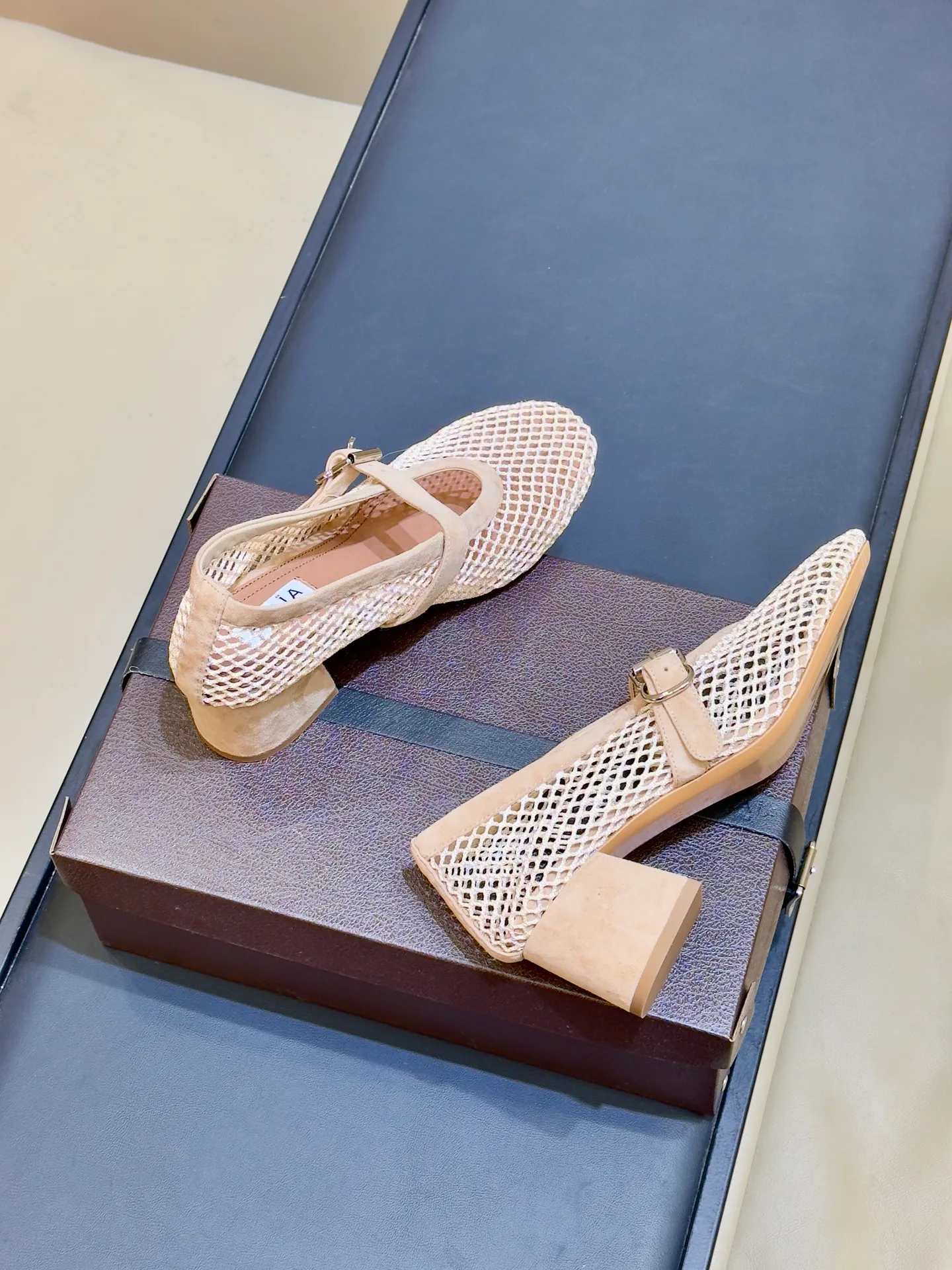 Туфли Женские Alaia 18073484
