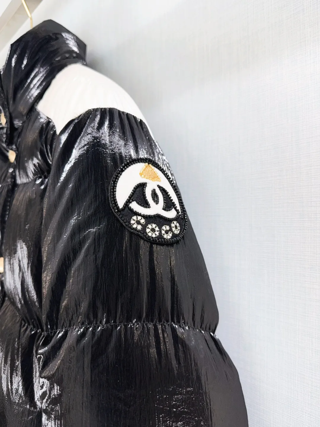 Куртки И Пуховики Женские Chanel 434342