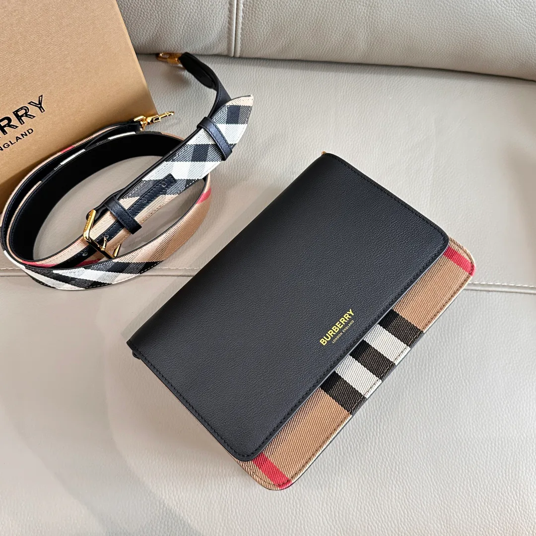 Сумки На Ремне Женские Burberry 5063058