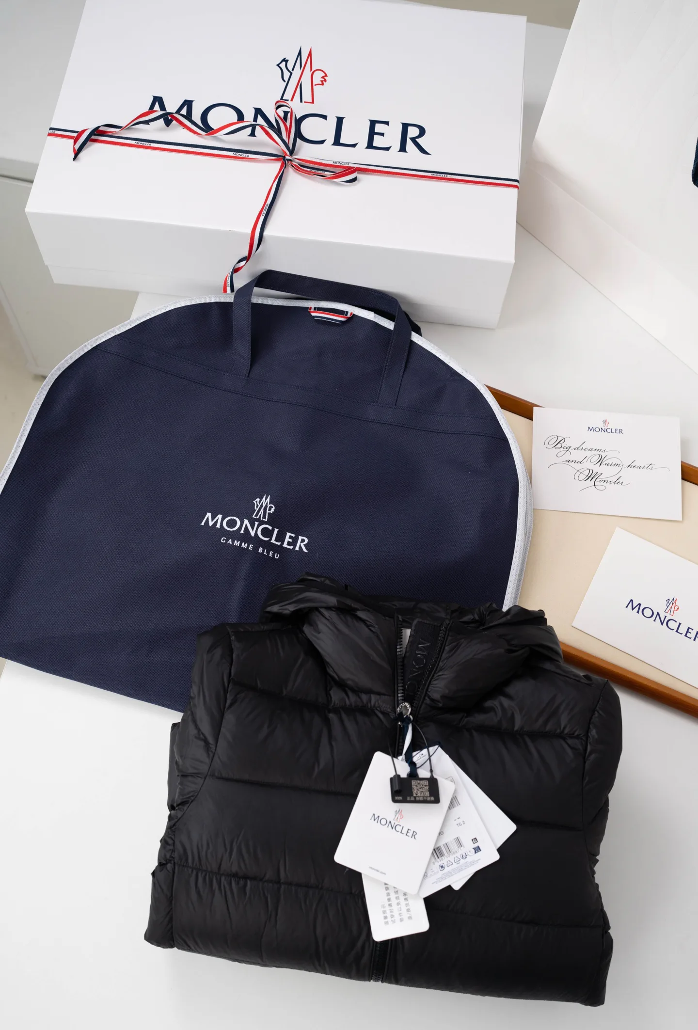Куртки И Пуховики Женские Moncler 18141270