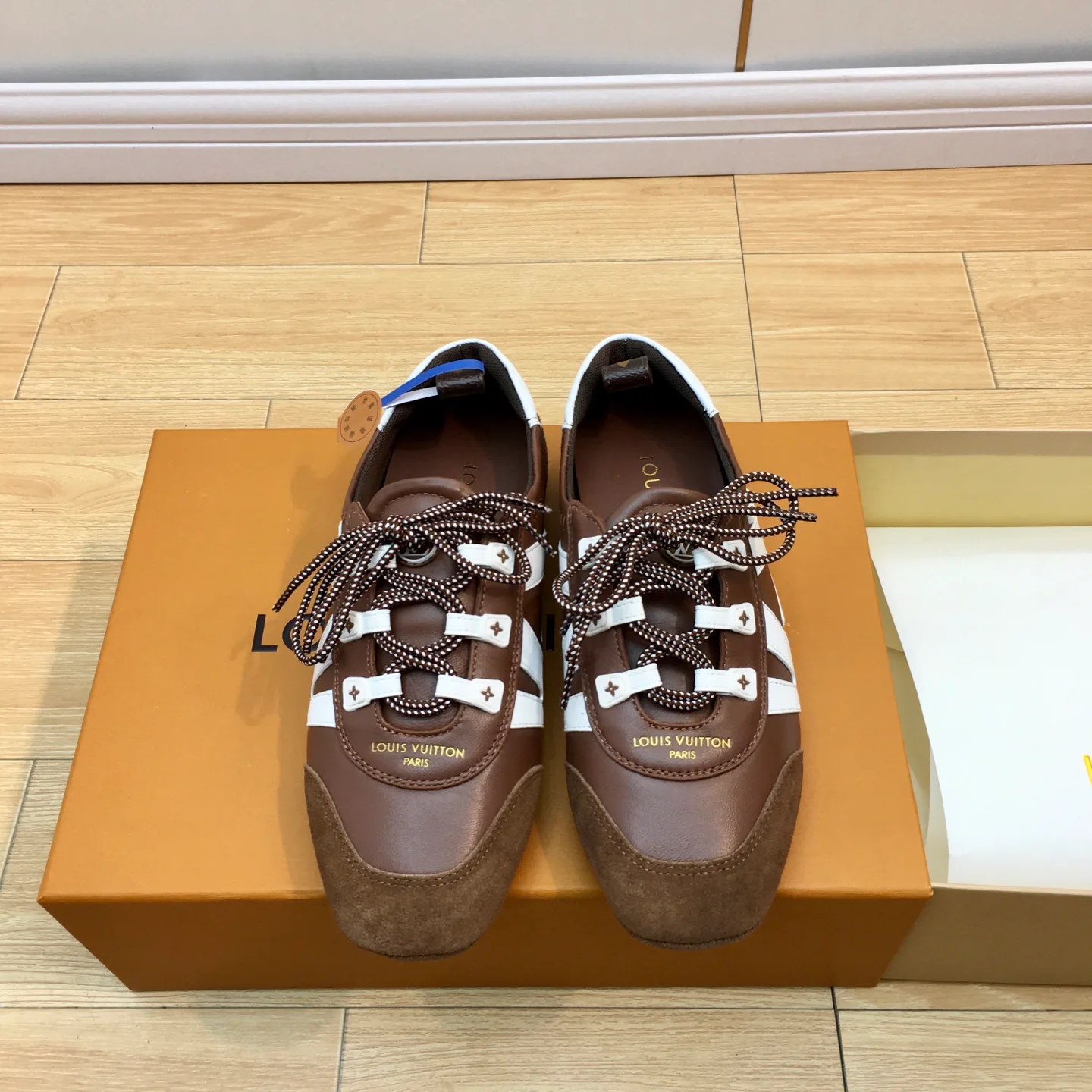 Кроссовки Женские Louis Vuitton 1590939