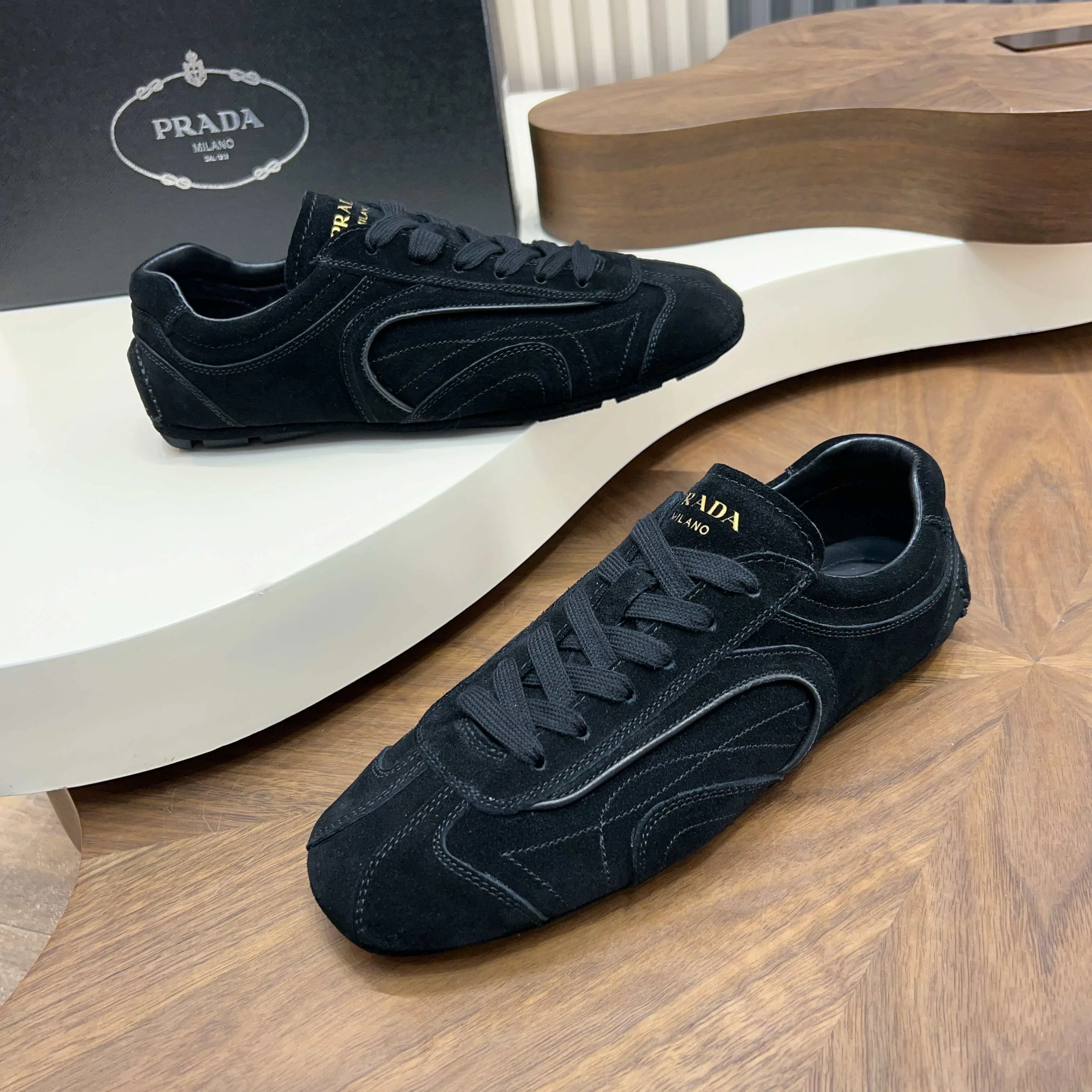 Кроссовки Мужские Prada 12651046