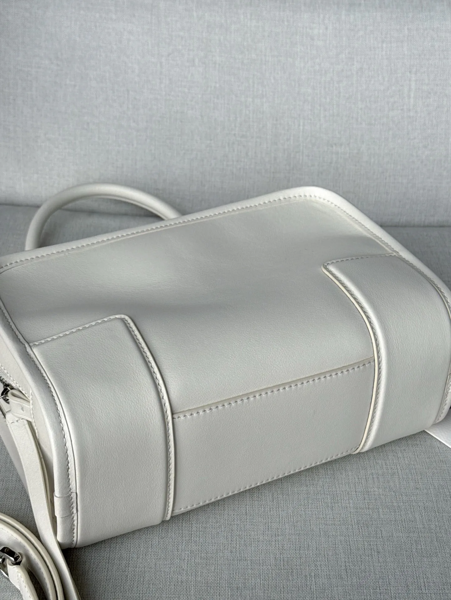 Классические Сумки Женские Loewe 12630172