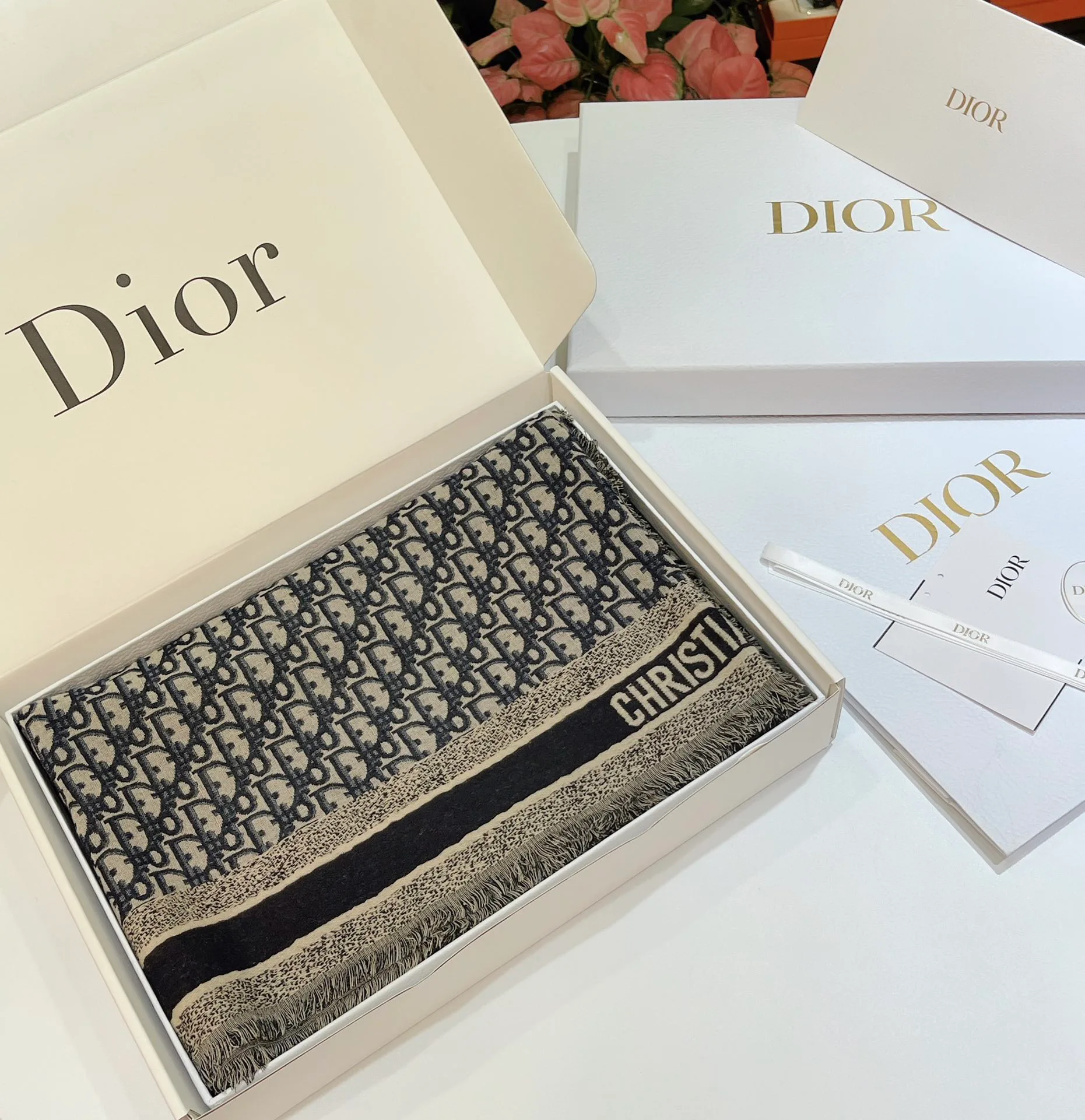 Шарфы Christian Dior 18595767