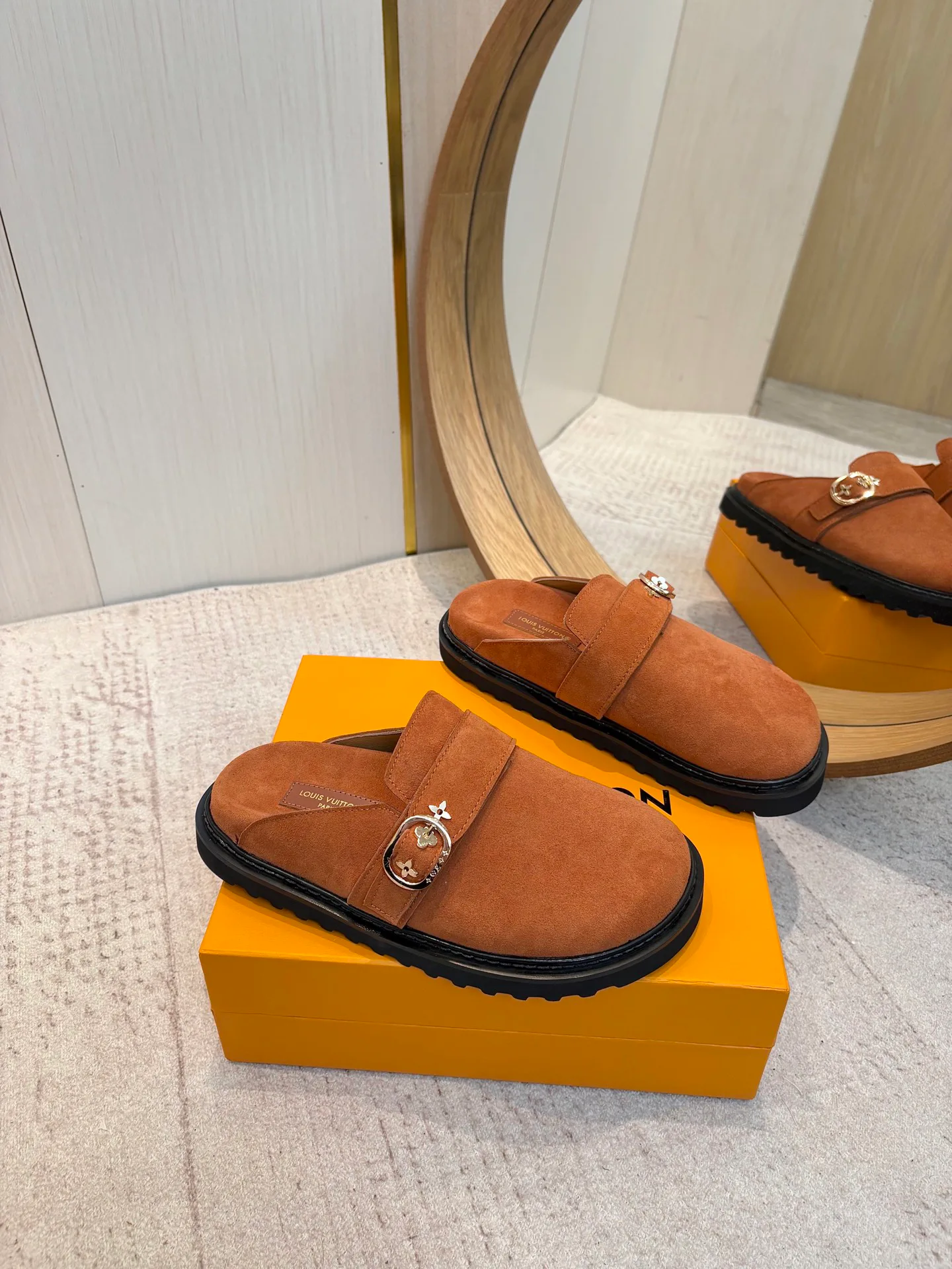 Мюли И Сабо Женские Louis Vuitton 19284