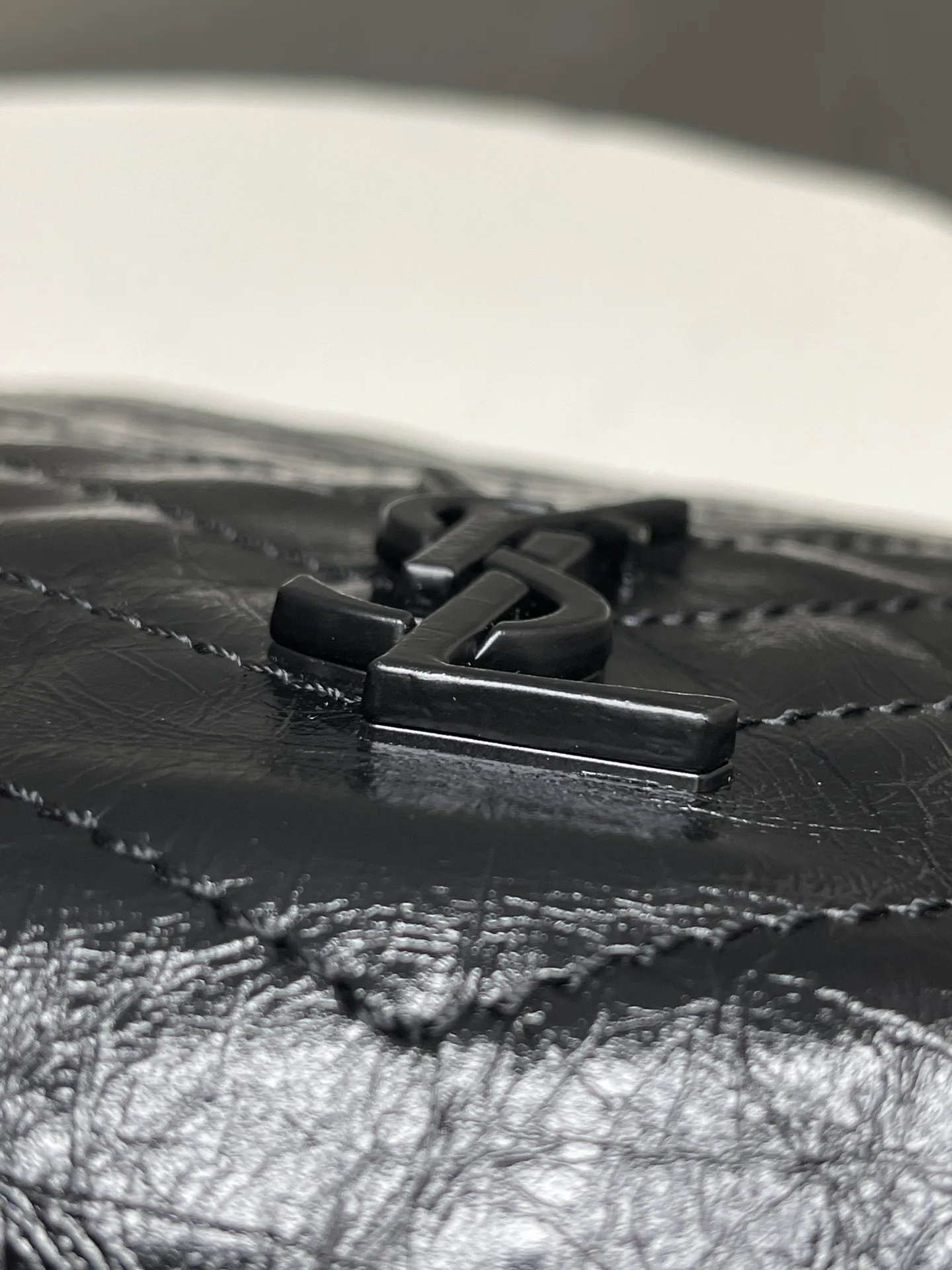 Классические Сумки Женские Saint Laurent 1306105