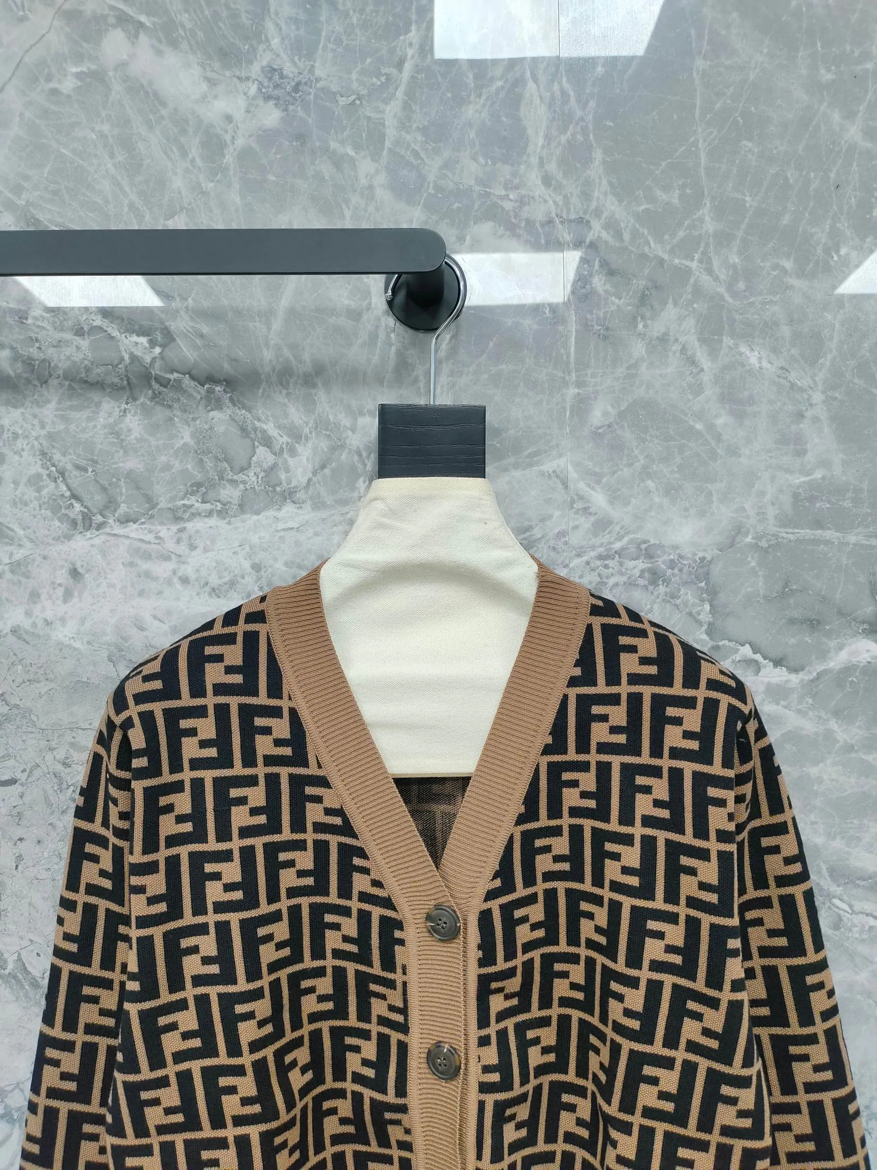 Джемперы И Свитеры Женские Fendi 18743532