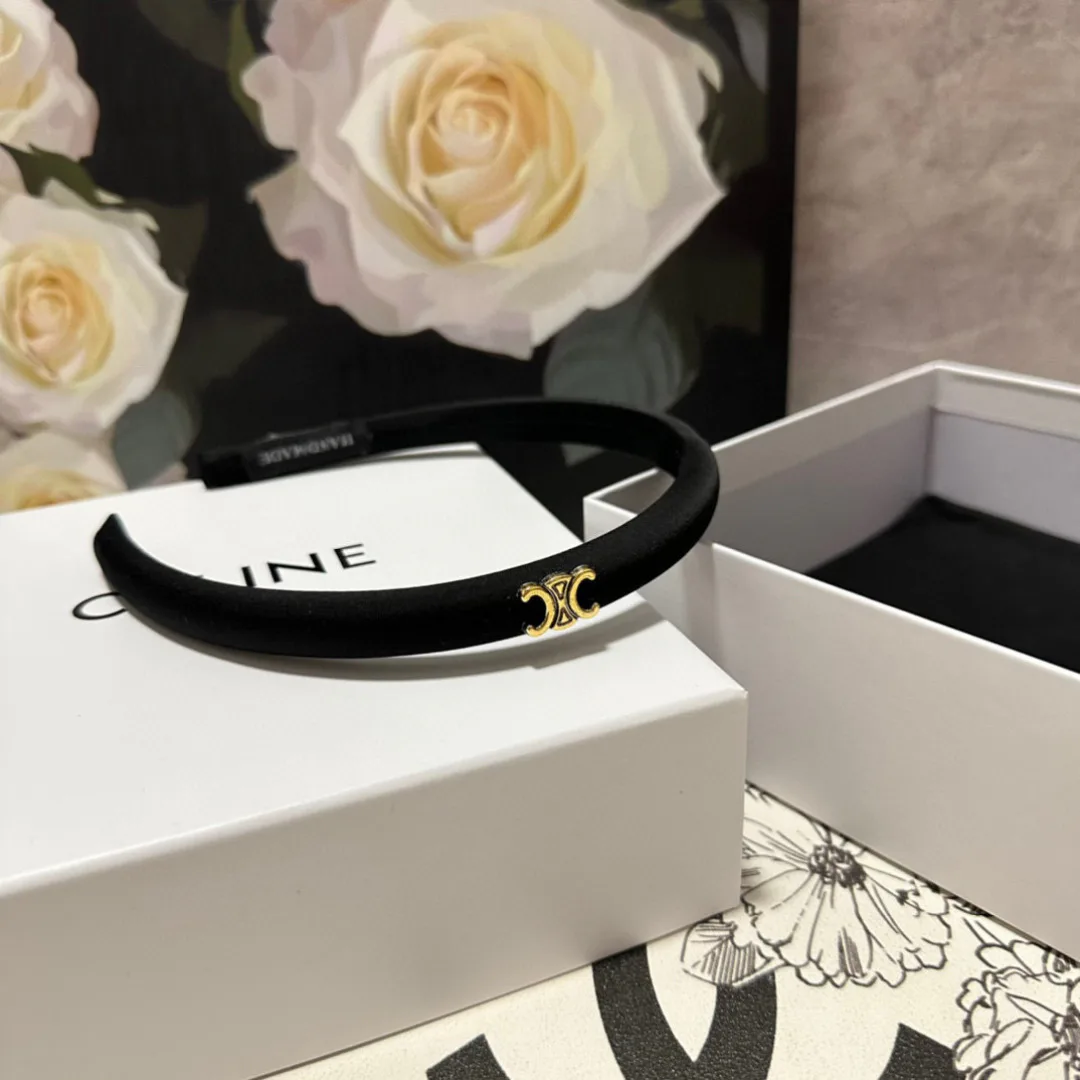 Головные Уборы Celine 11469190