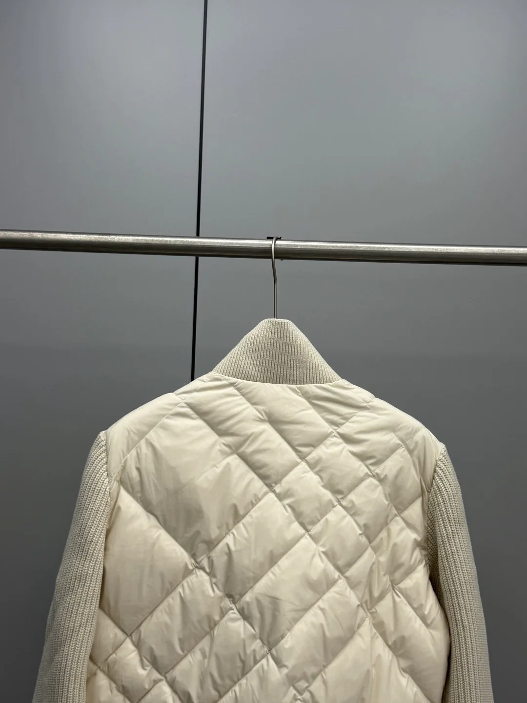 Куртки И Пуховики Женские Burberry 18512970