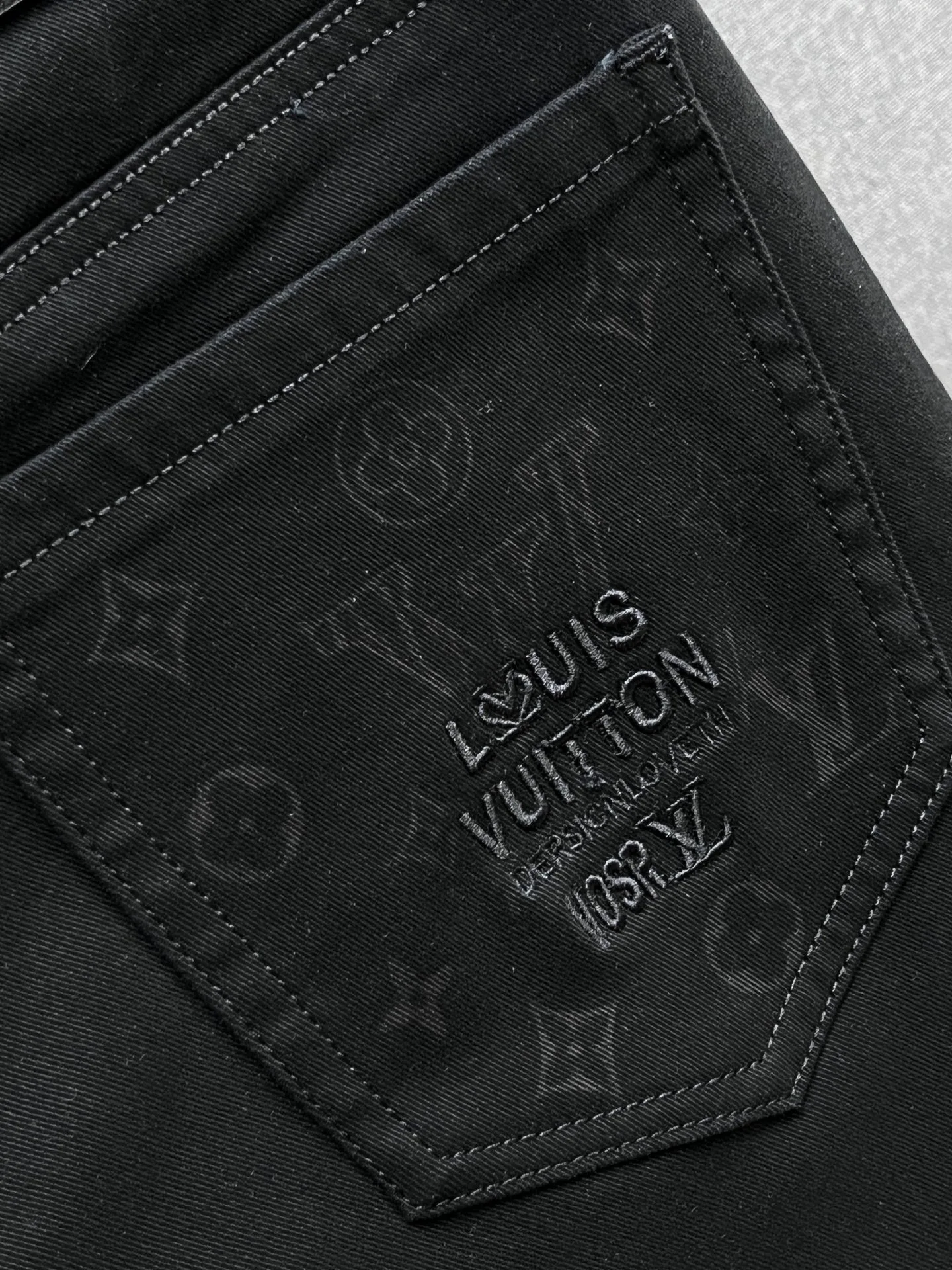 Брюки Мужские Louis Vuitton 9175066