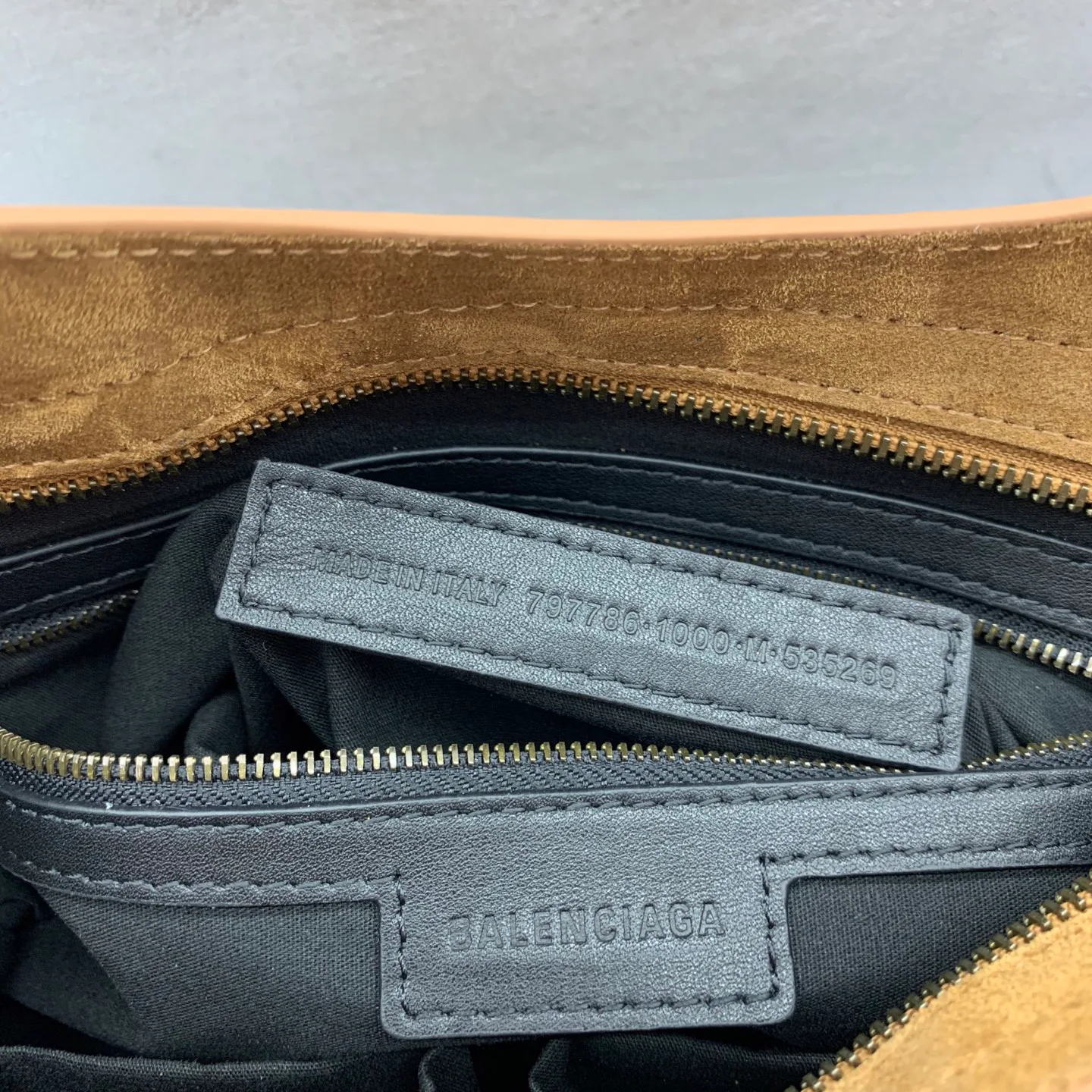 Классические Сумки Женские Balenciaga 11539691