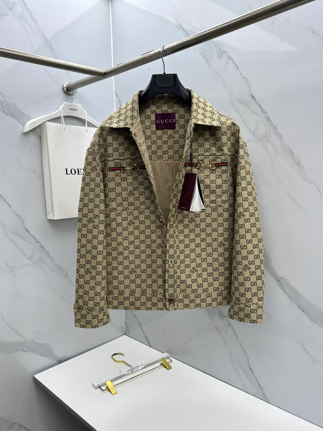 Куртки И Пуховики Мужские Gucci 18246860