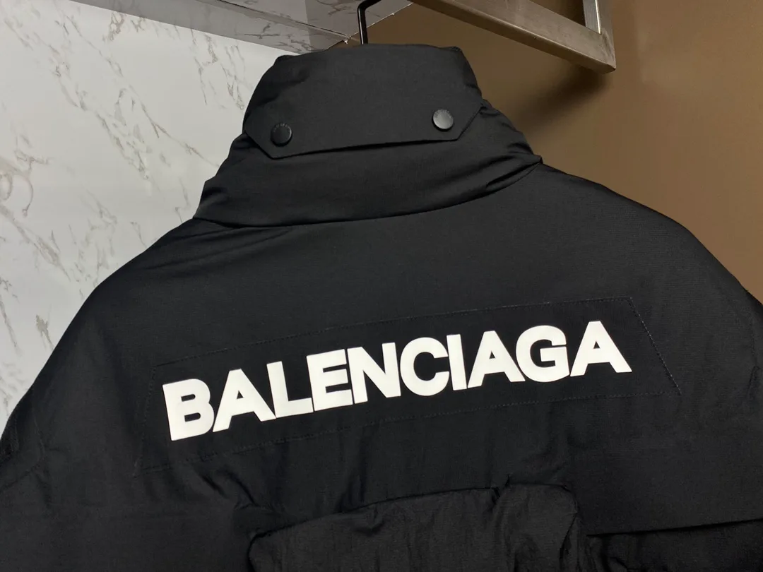 Куртки И Пуховики Мужские Balenciaga 17930645