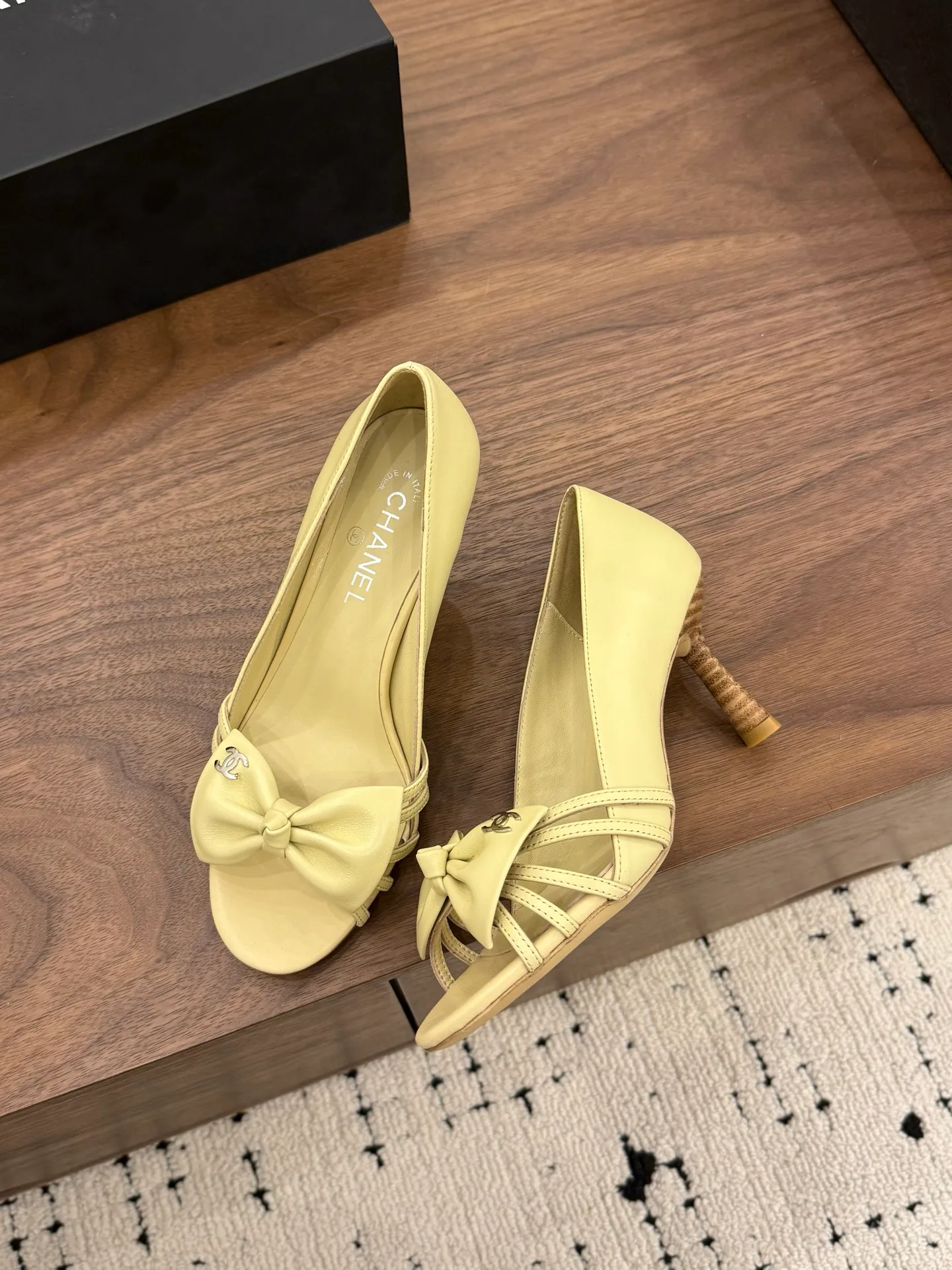 Туфли Женские Chanel 13294083