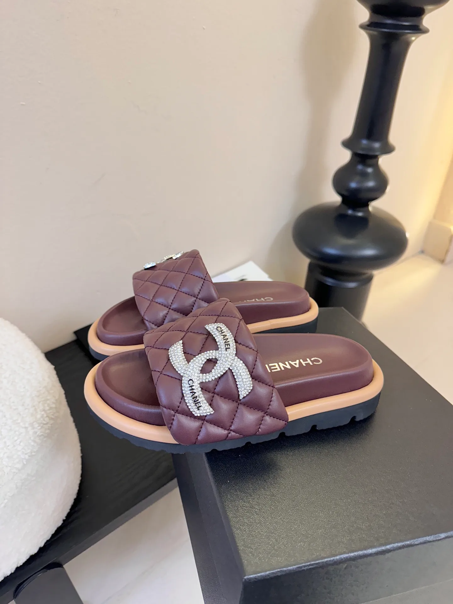 Шлепанцы Женские Chanel 1590885