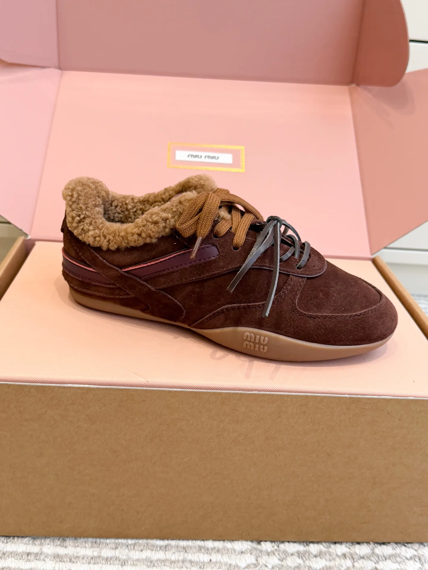 Кроссовки Женские Miu Miu 18731677