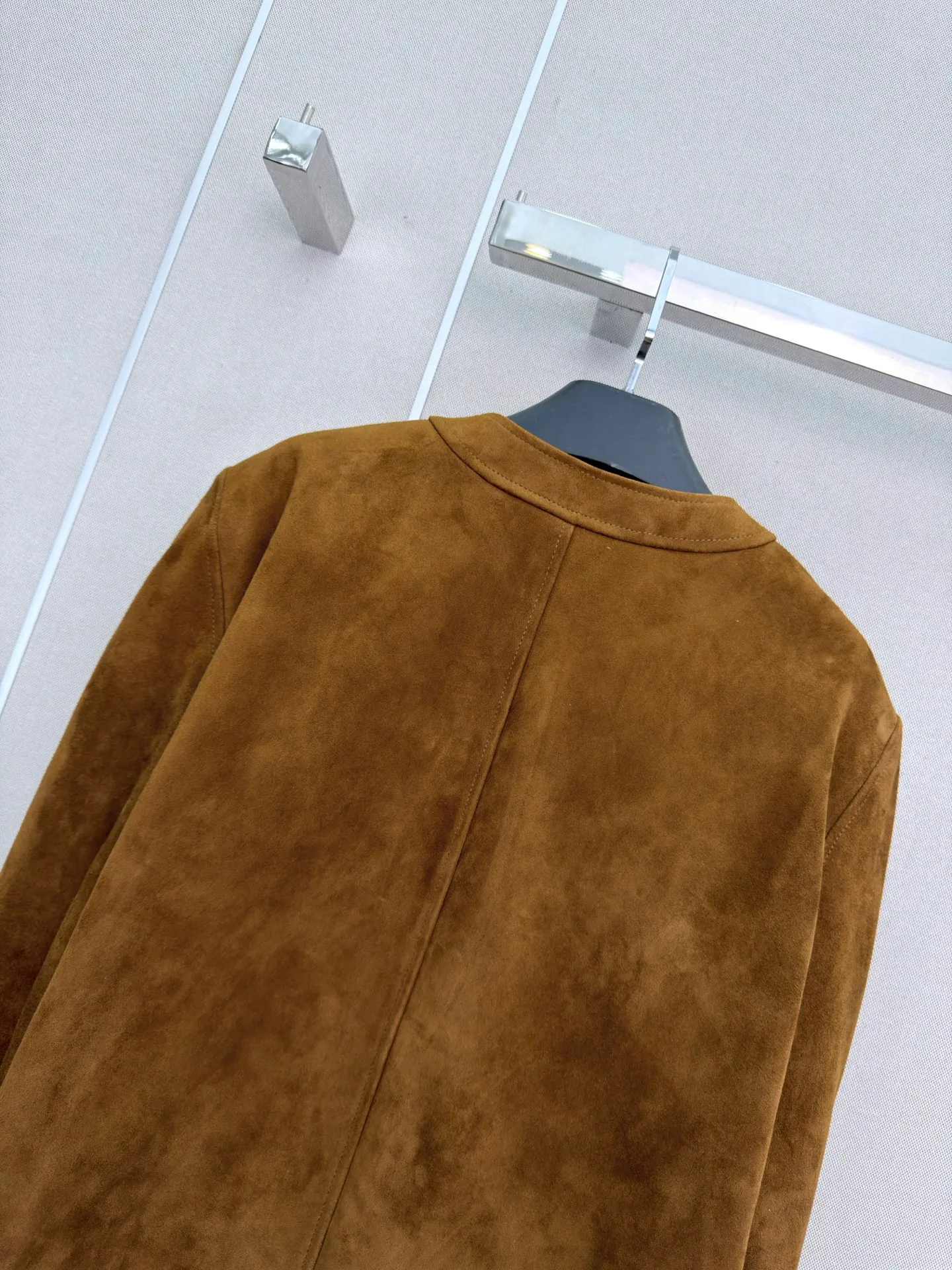 Кожаные Куртки И Дублёнки Женские Saint Laurent 18172981