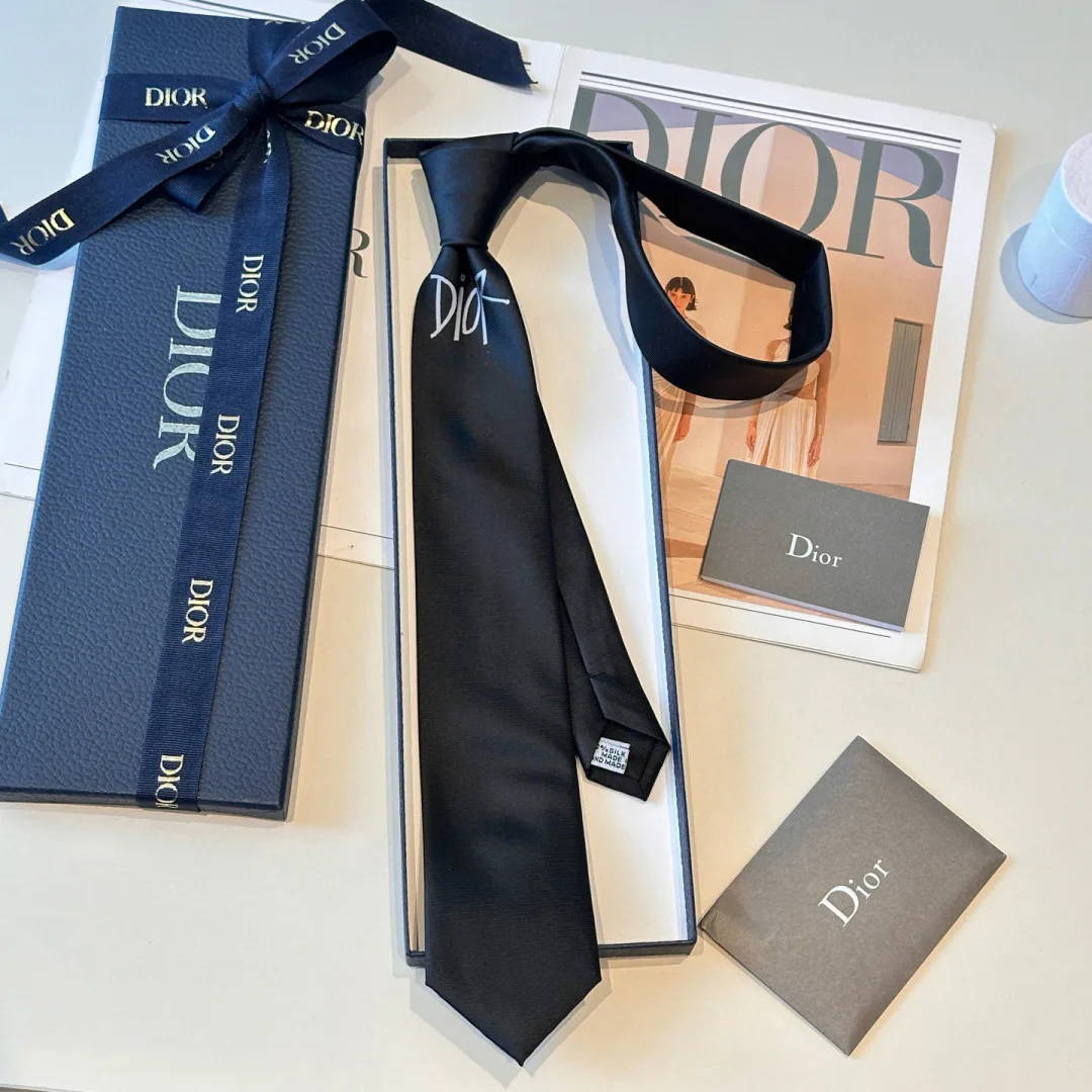 Платки Christian Dior 18003433