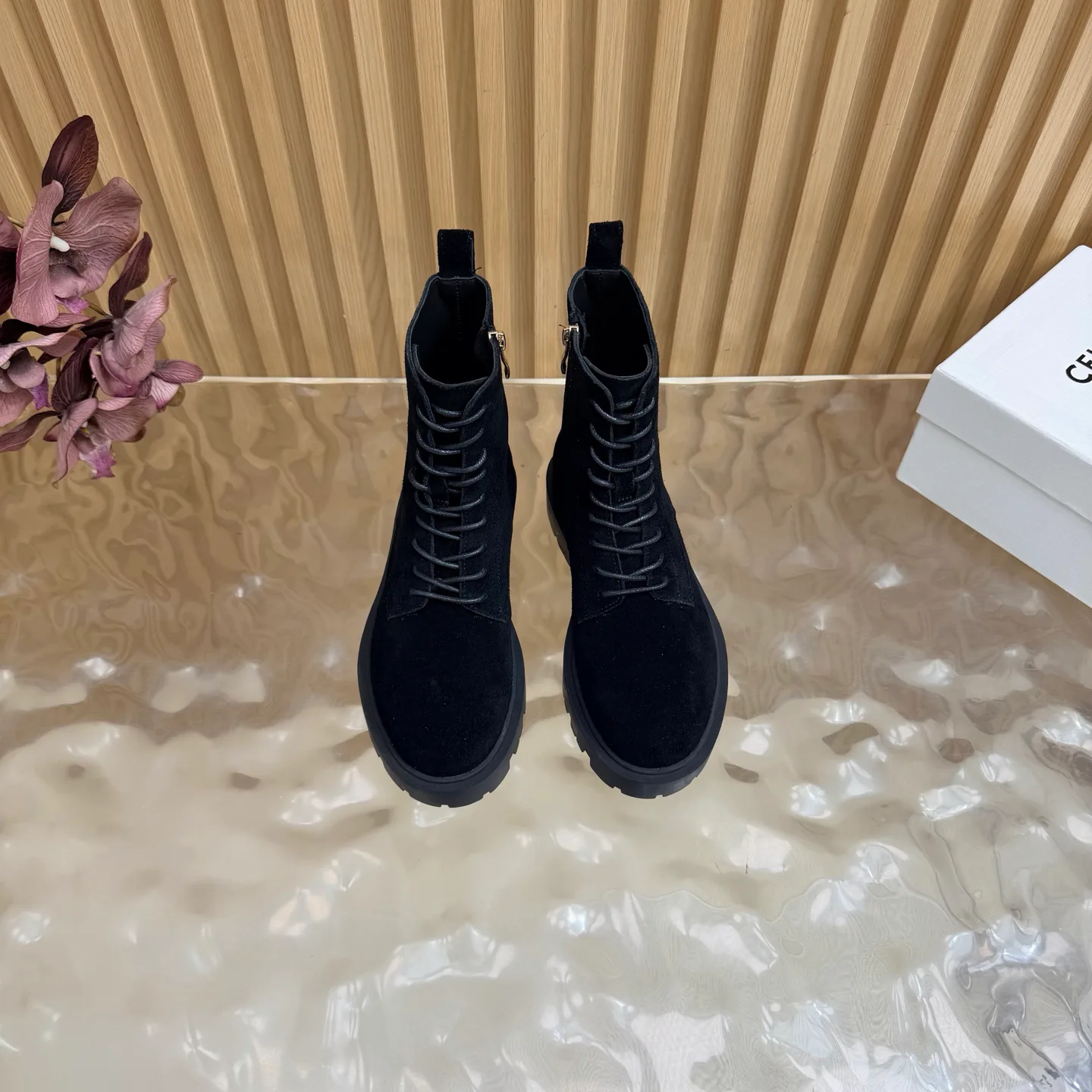 Ботинки Женские Celine 18235171