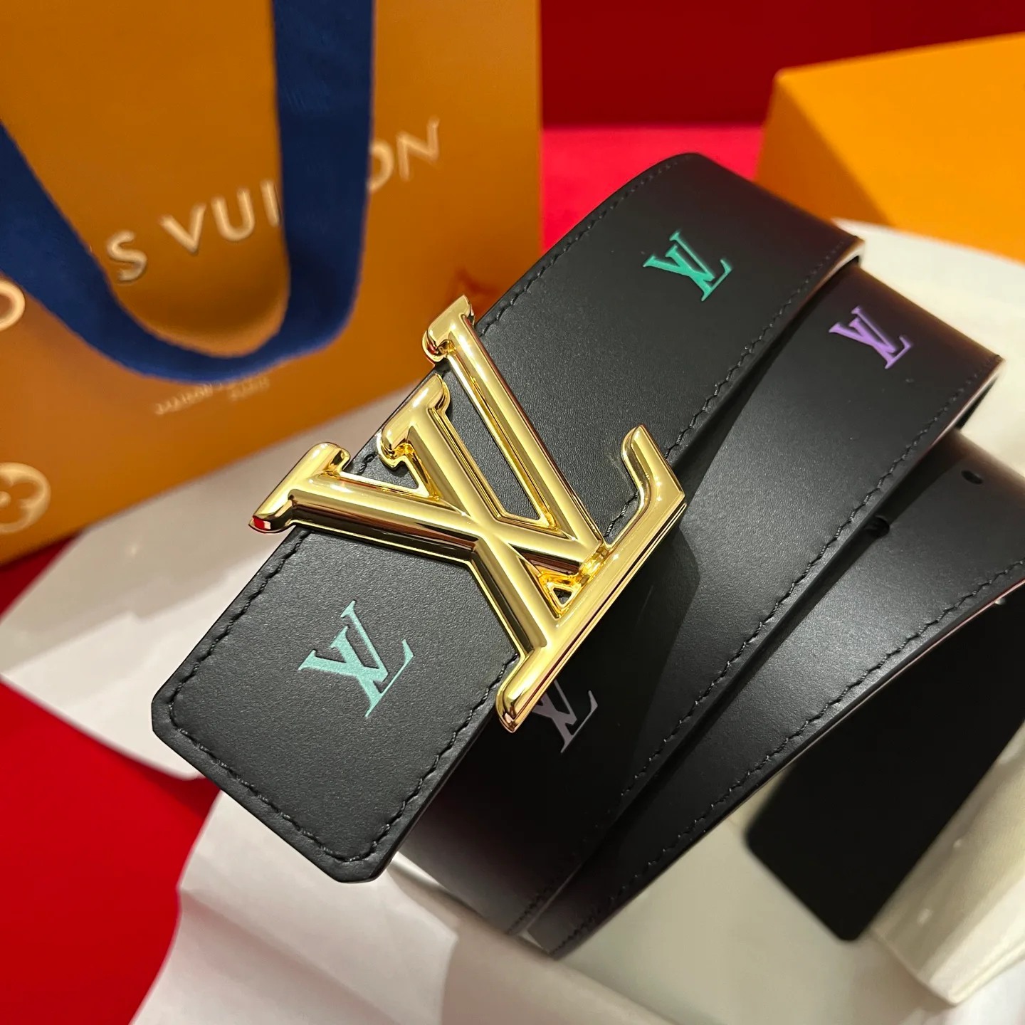 Ремни Louis Vuitton 17645337