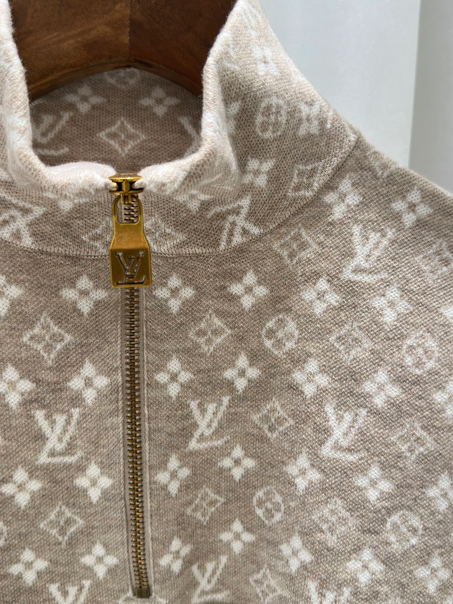 Джемперы И Свитеры Женские Louis Vuitton 5242333