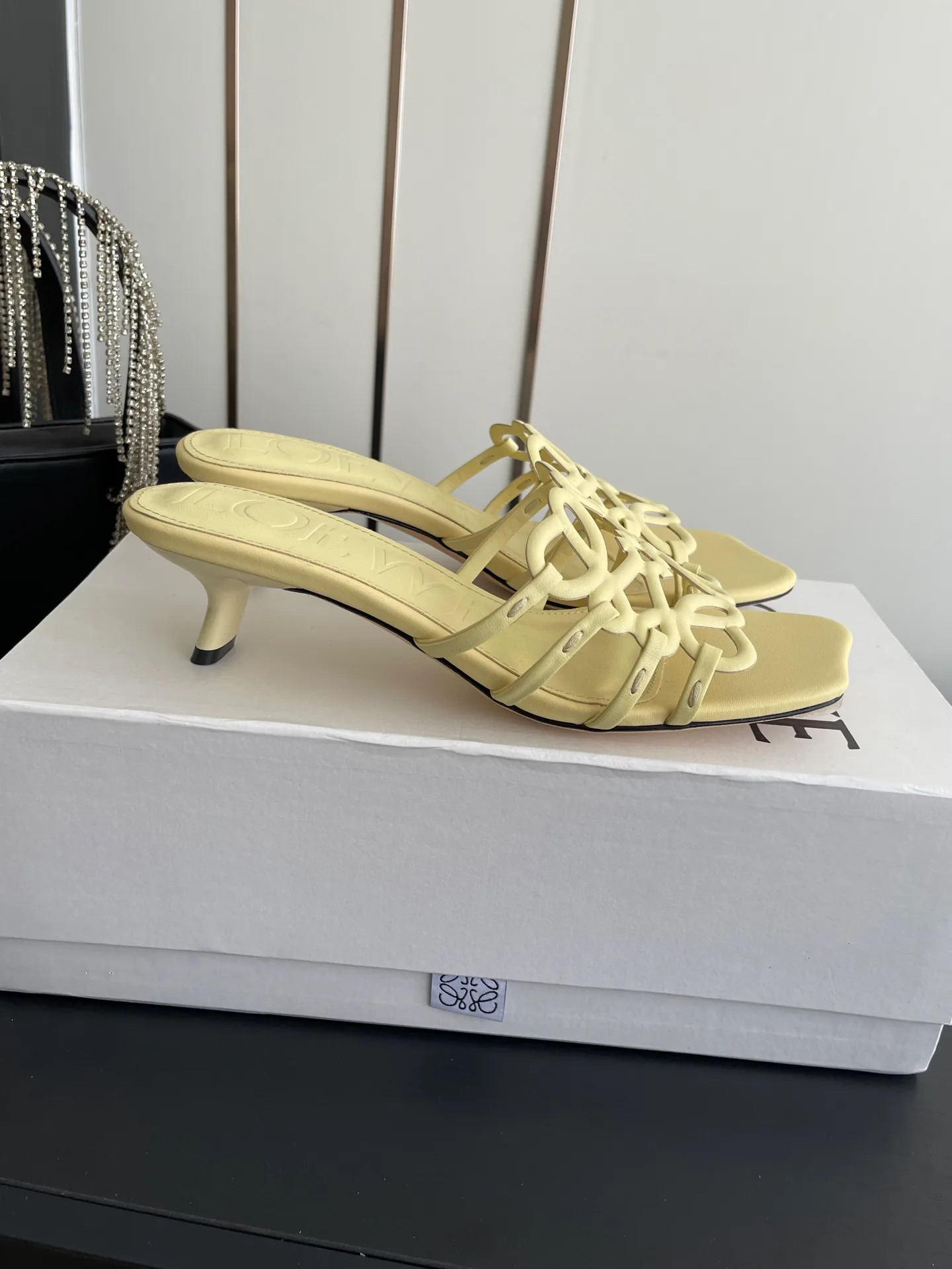Босоножки Женские Loewe 11184436