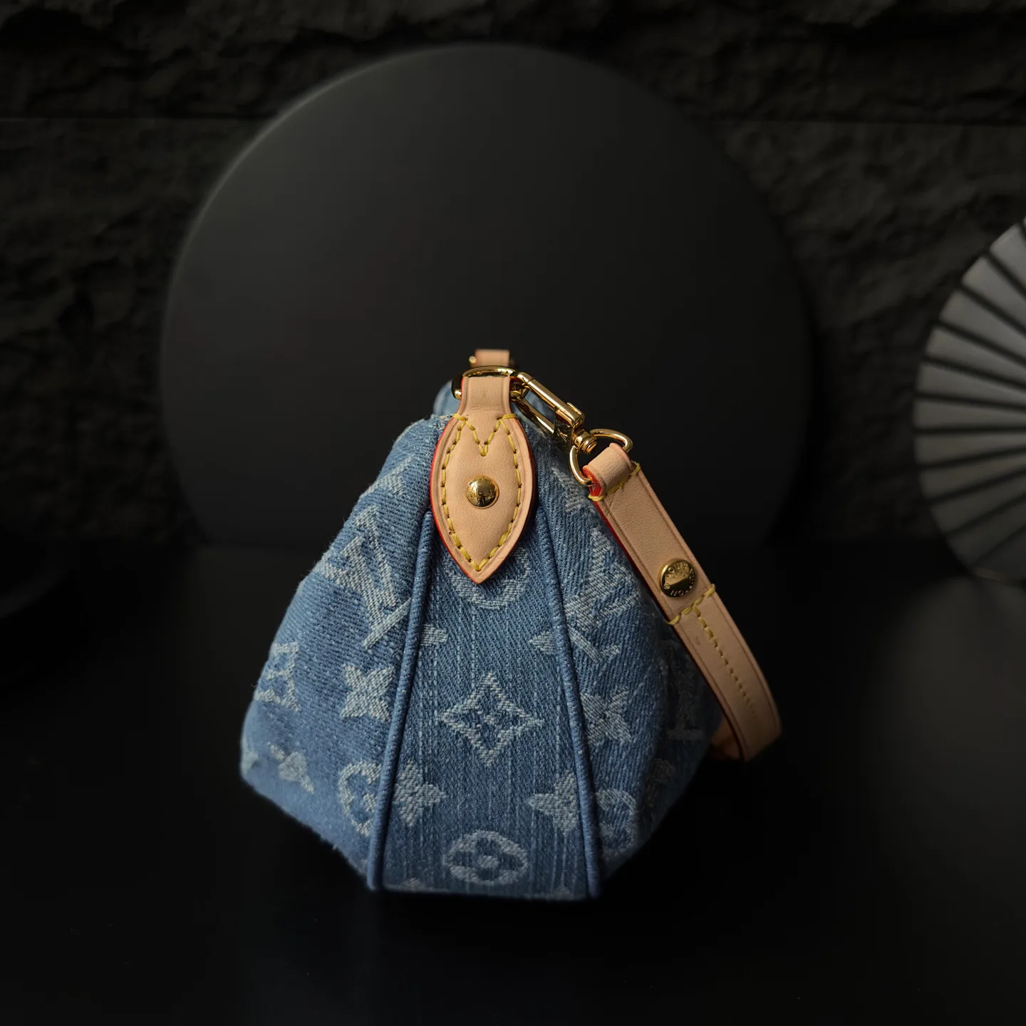 Клатчи Женские Louis Vuitton 182848