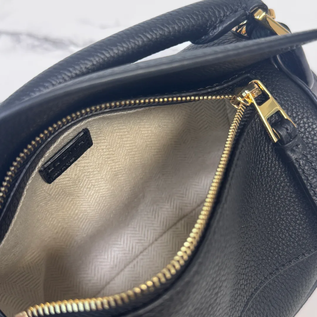 Сумки На Ремне Женские Loewe 1169277